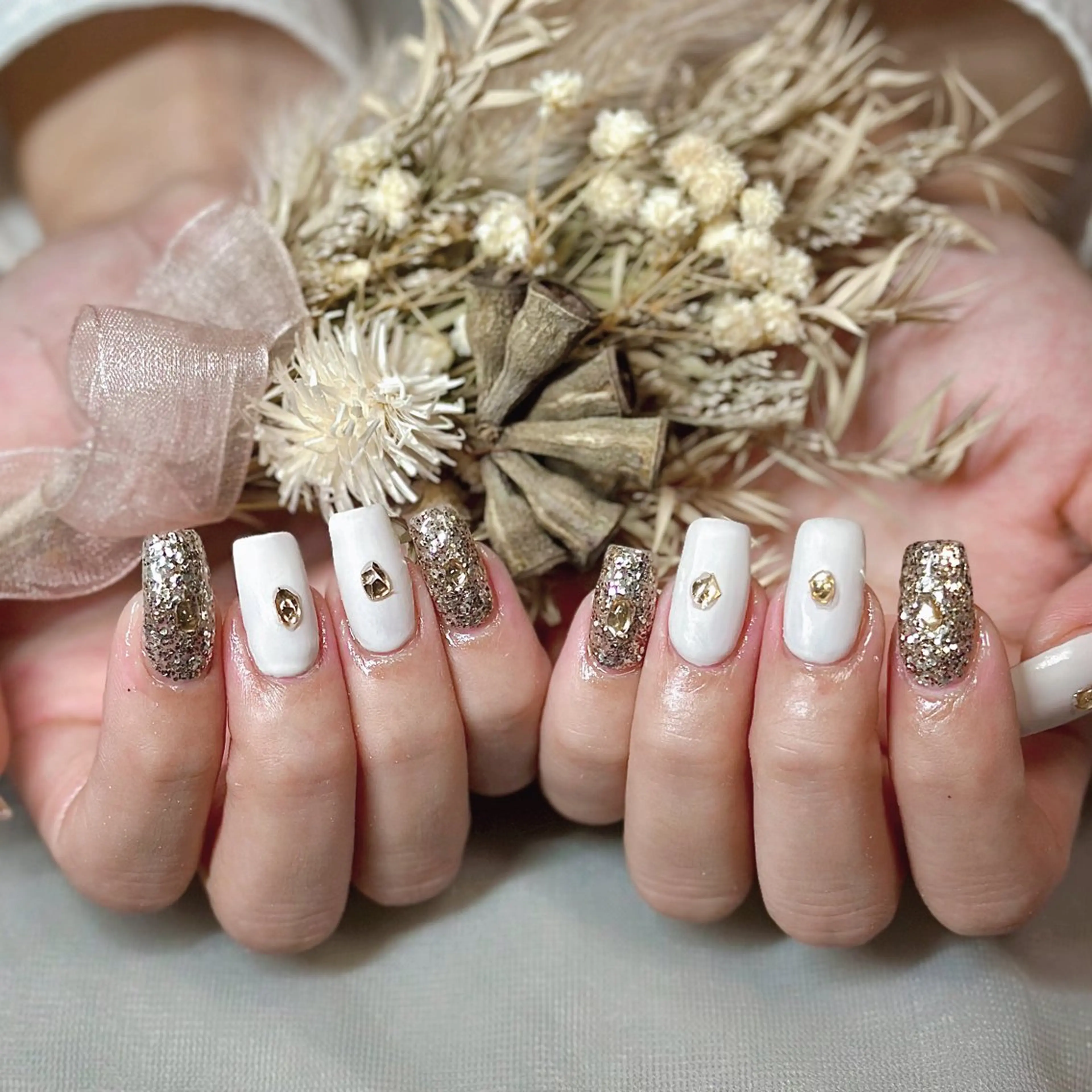 ネイル ハンドネイル Moon  Nail /栄　大須のネイルデザイン