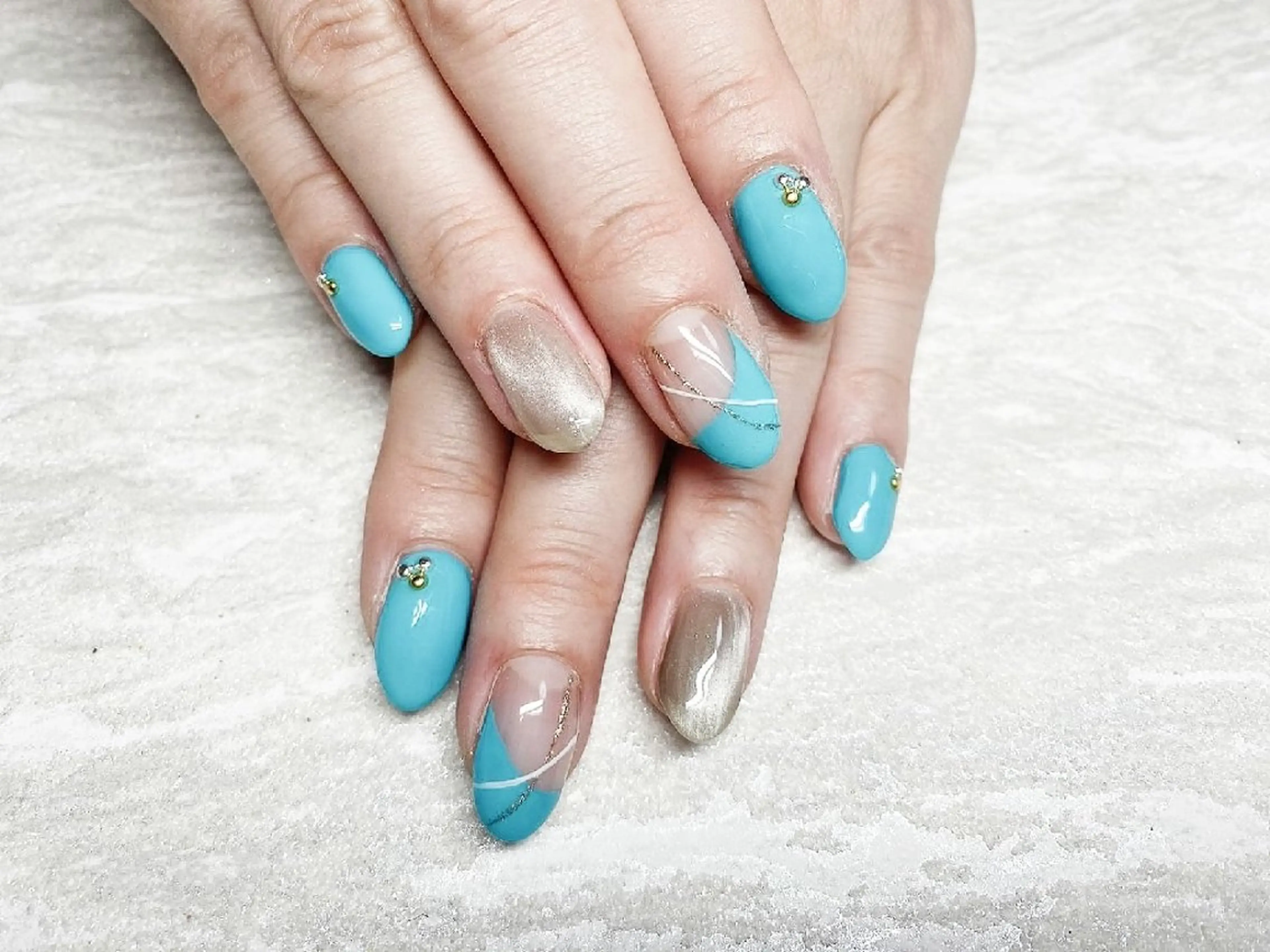 ネイル アートネイル ブルー 韓国ネイル ニュアンスネイル ハンドネイル JULIE NAILのネイルデザイン
