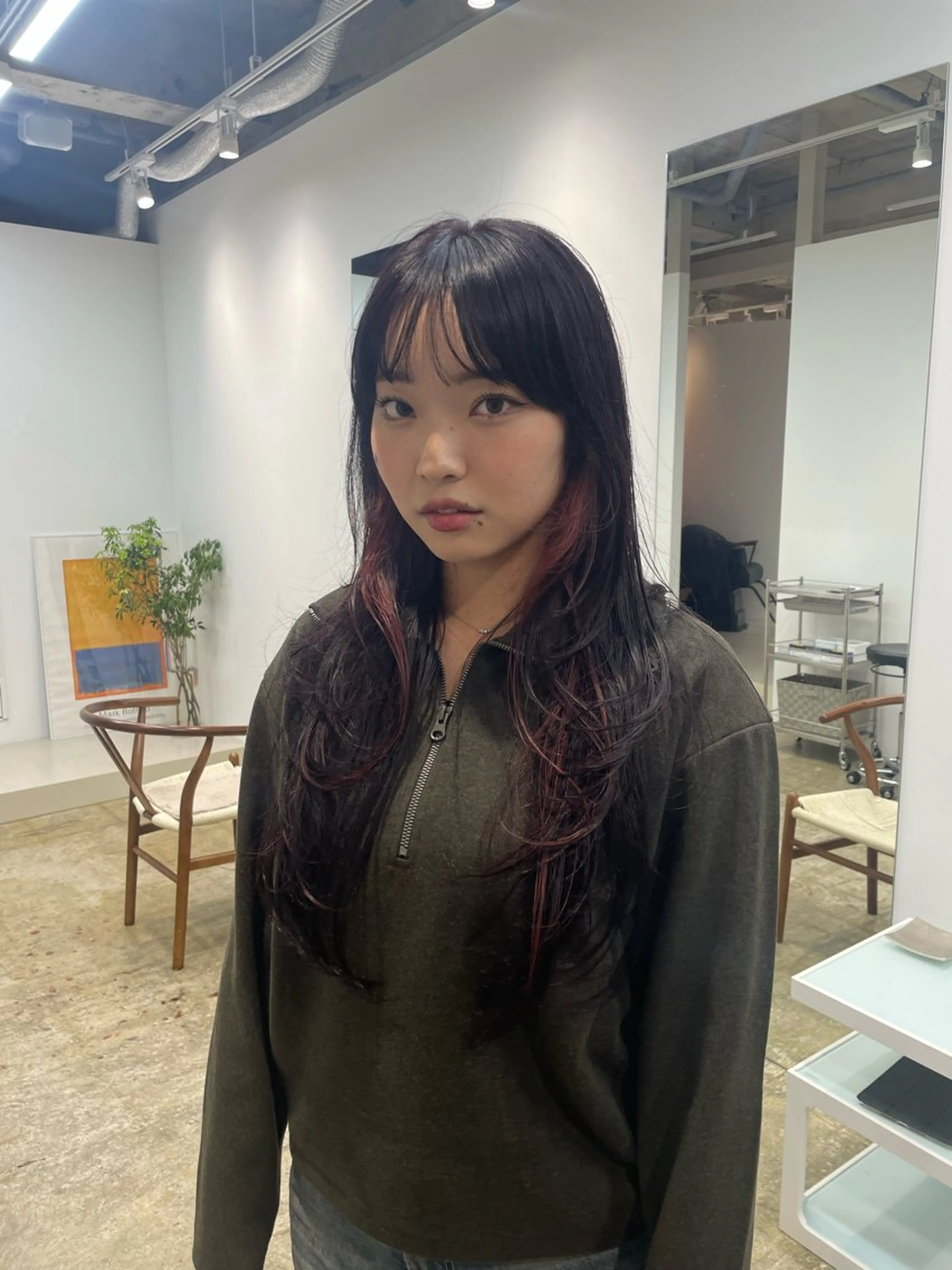 ロング カラー カット ヘアカラー H I ＮＡのヘアスタイル
