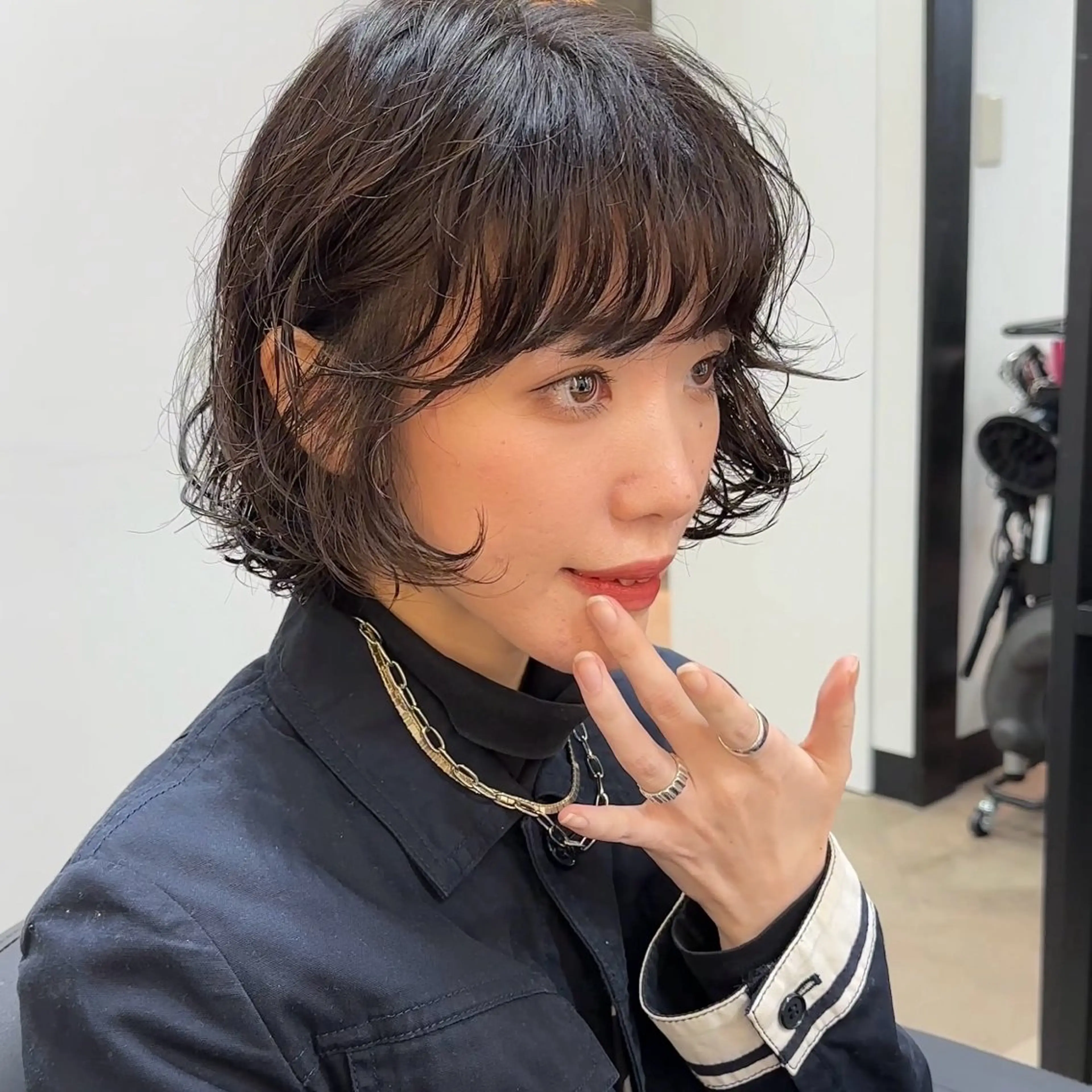 ショート パーマ ニュアンスパーマ FBeauty 青山店所属・透明感カラー& 外国人風パーマのヘアスタイル