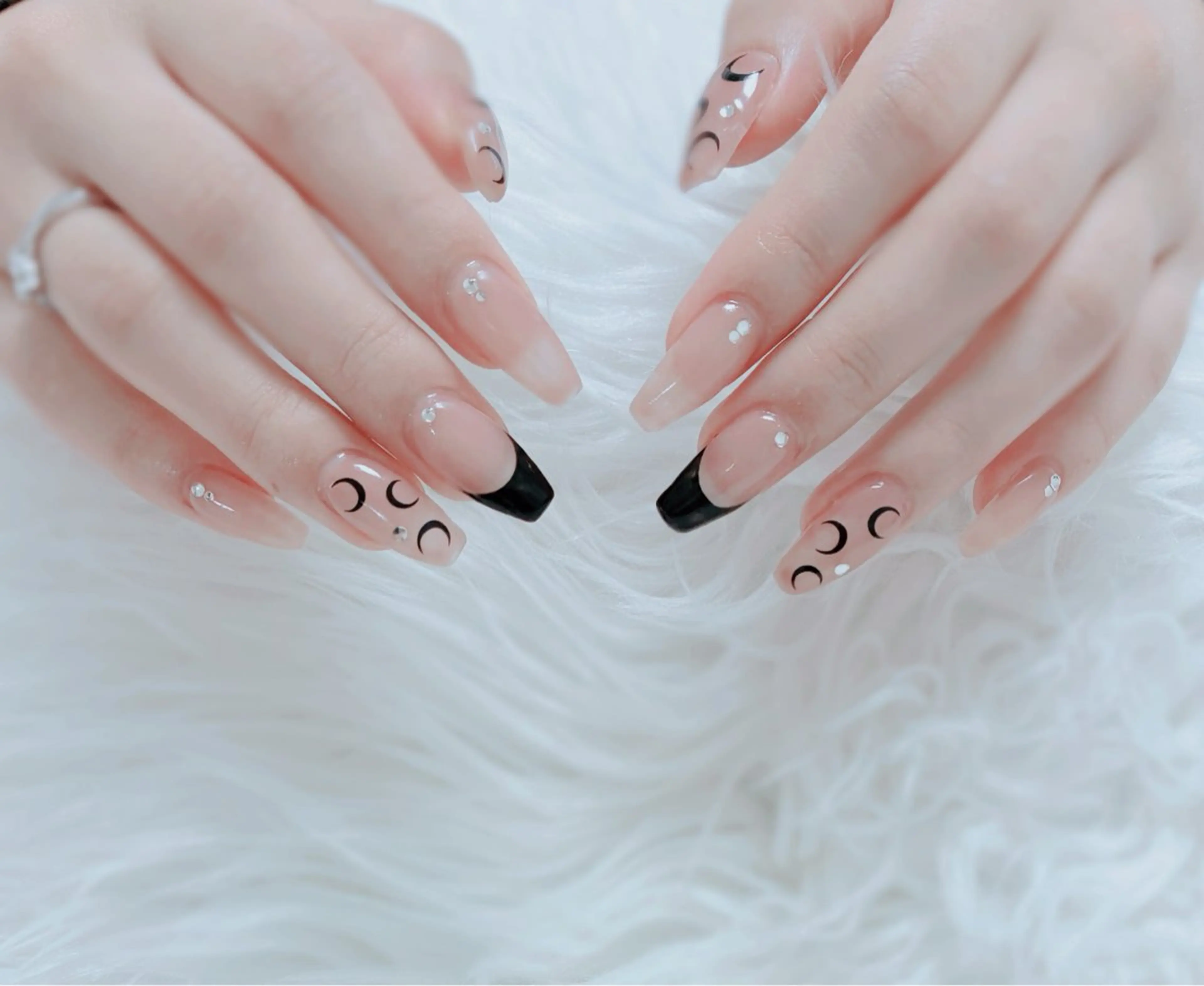 ネイル ESPOIR Ｎのネイルデザイン