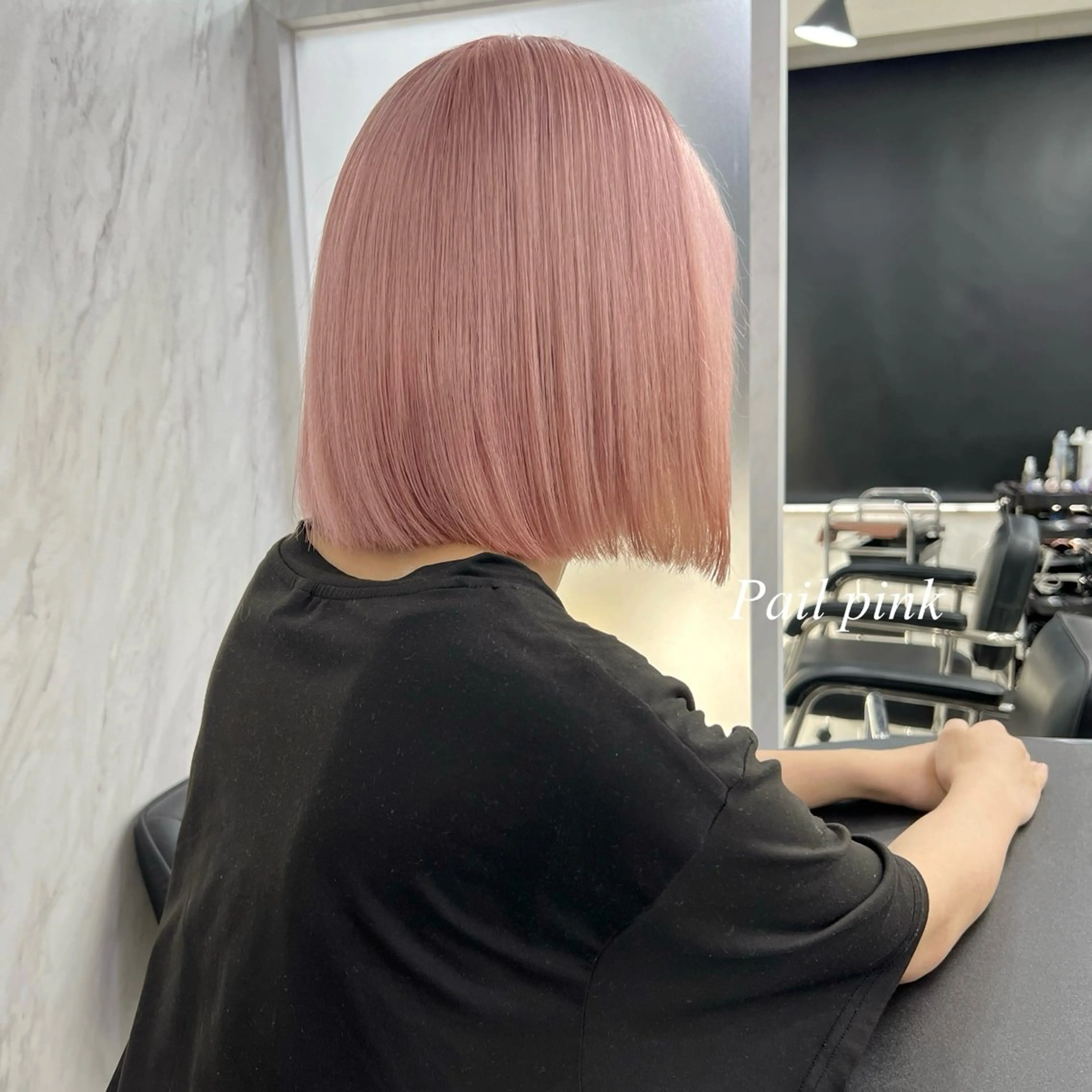 ミディアム カラー シールエクステ ハイトーンカラー エクステ ヘアカラー トリートメント シールエクステ特化 ハイトーン、NANAのヘアスタイル