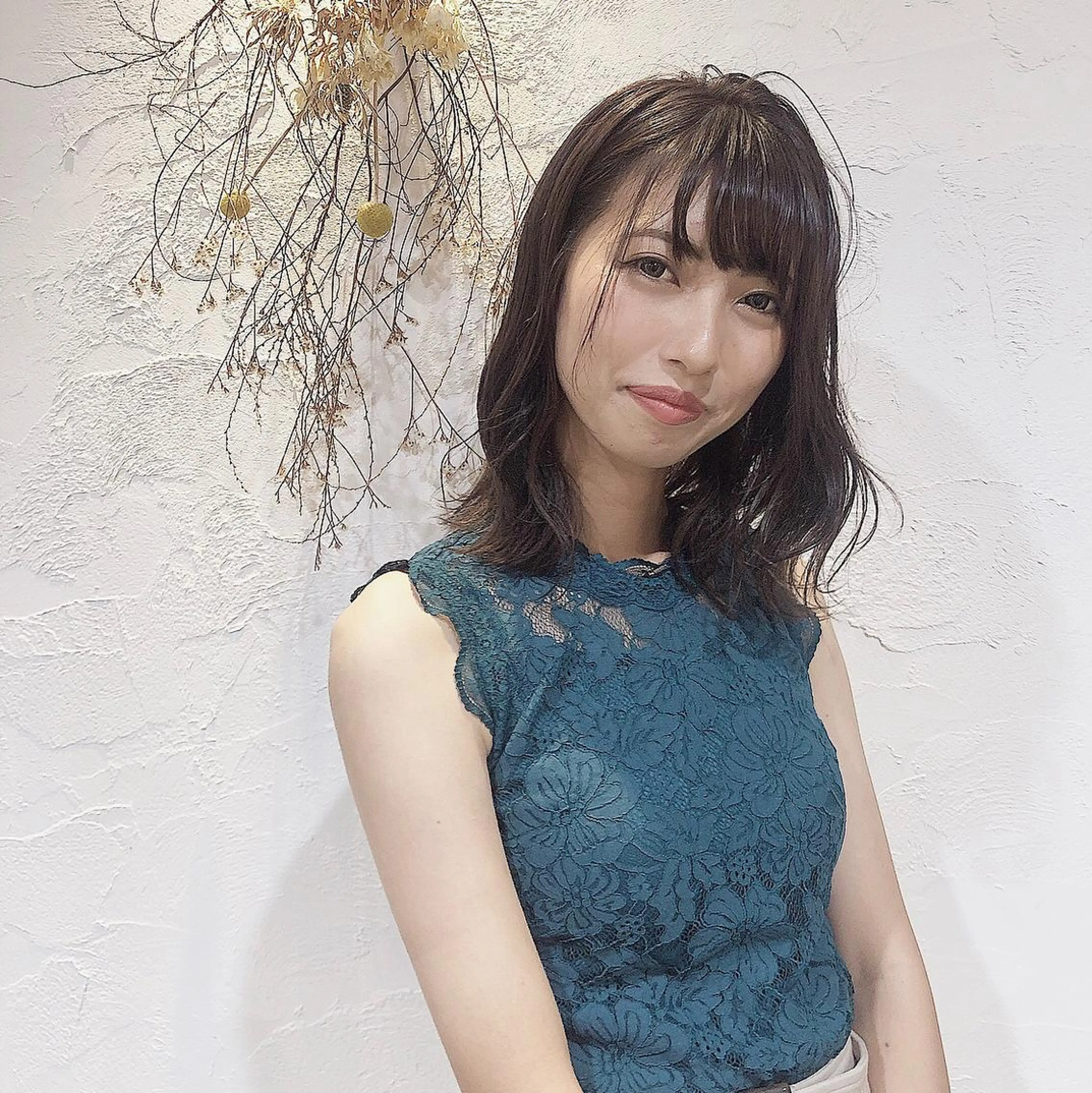 ミディアム 圧倒的透明感カラー nana🦕のヘアスタイル