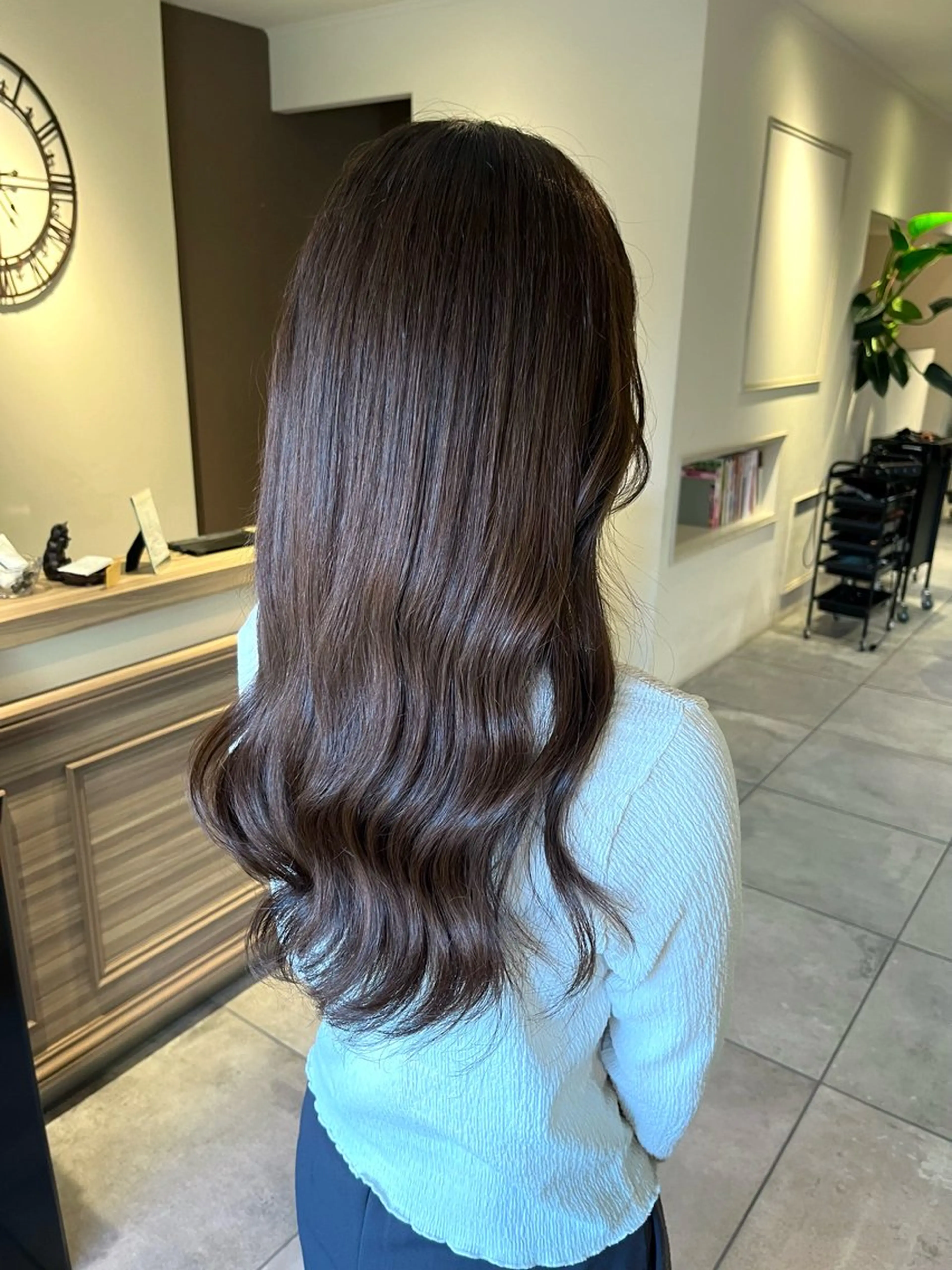 ロング カット ヘアカラー 川越 輝梨奈のヘアスタイル