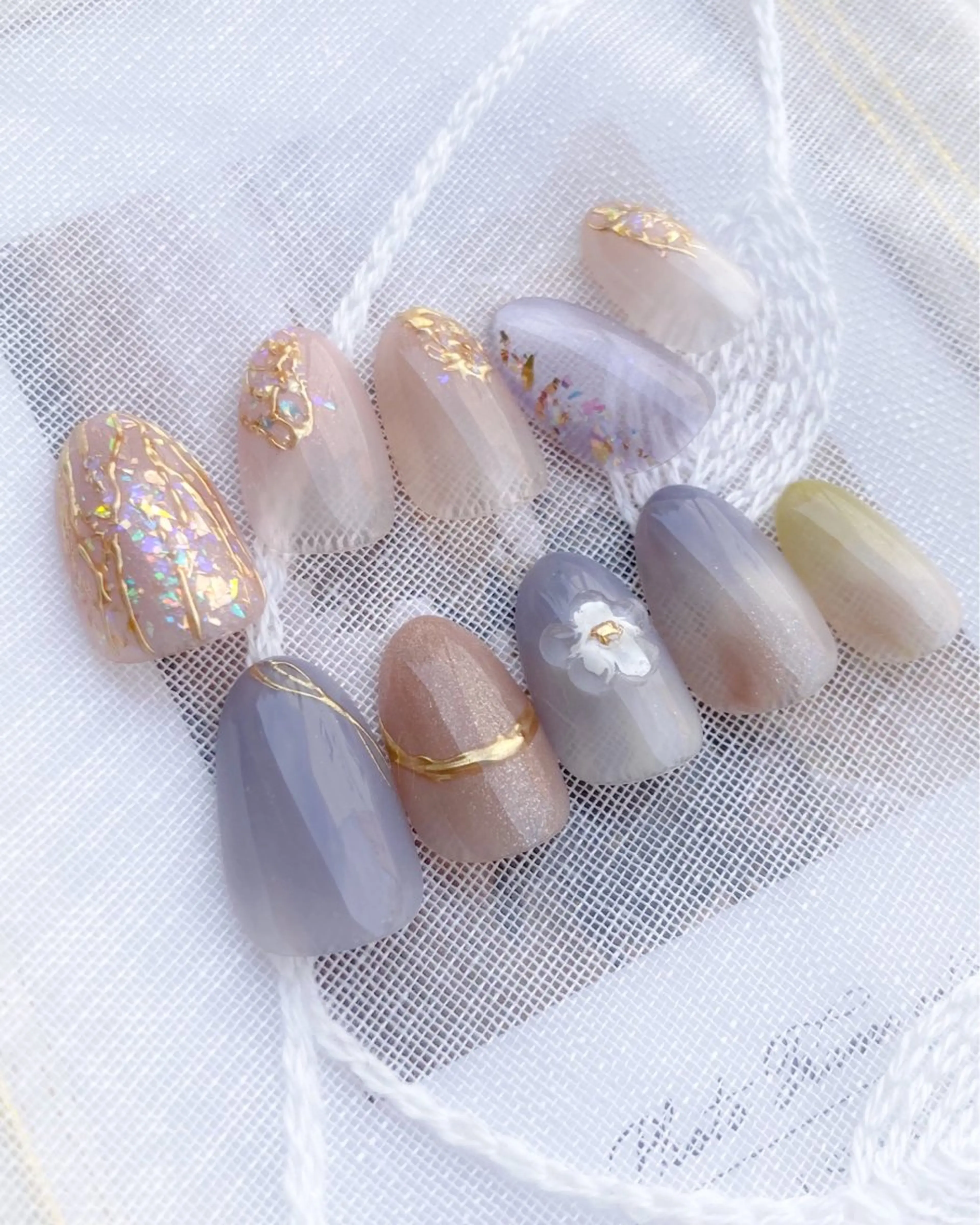ネイル 氷ネイル・うるうるネイル ニュアンスネイル 夏ネイル nail salon neige所属・ジェムネイル Risa.のネイルデザイン