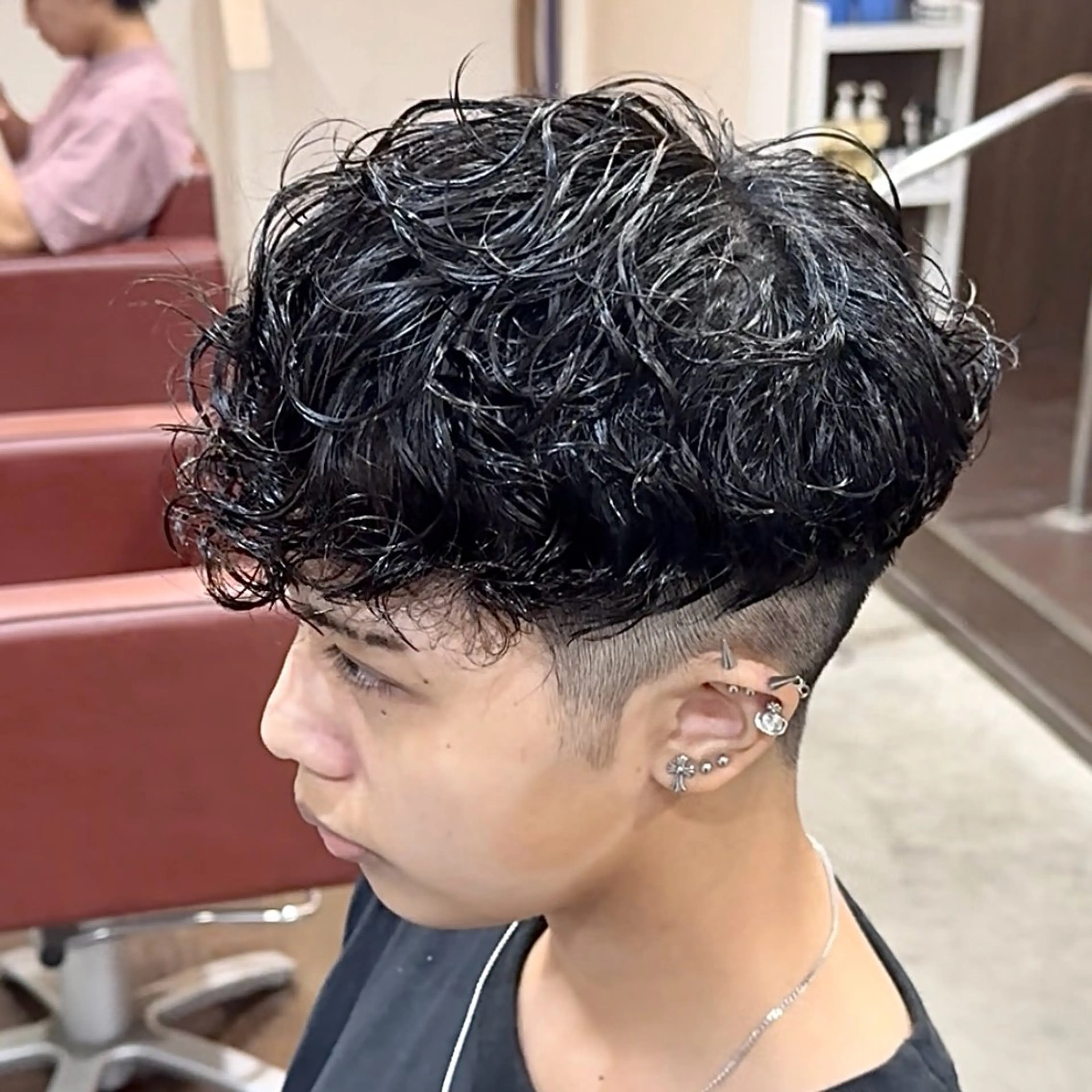 パーマ メンズ スペインカール カット パーマ 波巻き|シャドウ| サーフカール|RYUのヘアスタイル