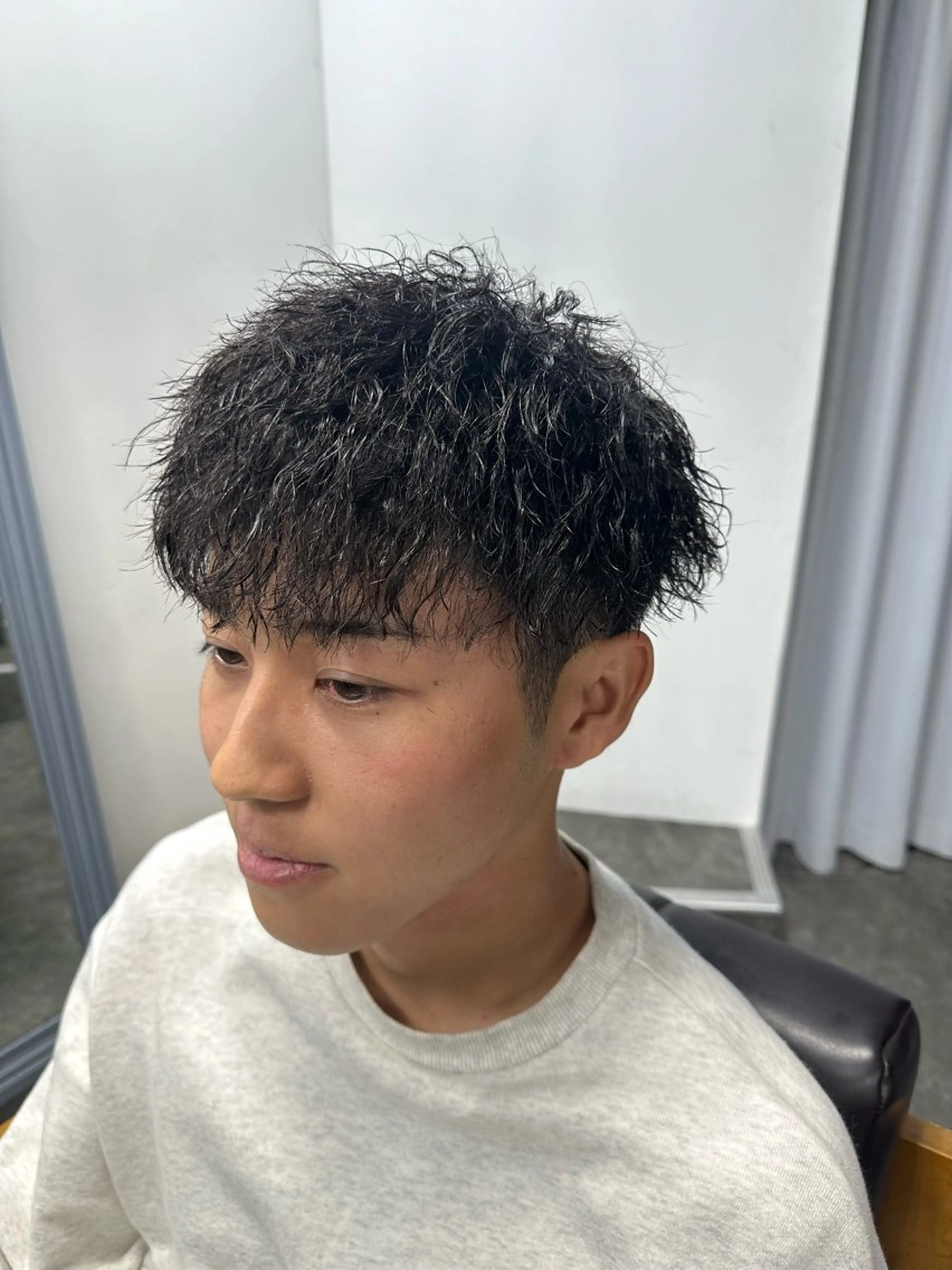 パーマ メンズ カット パーマ KING of hair by NOISM所属・梅田/メンズカット/ パーマ/秋本 大智のヘアスタイル