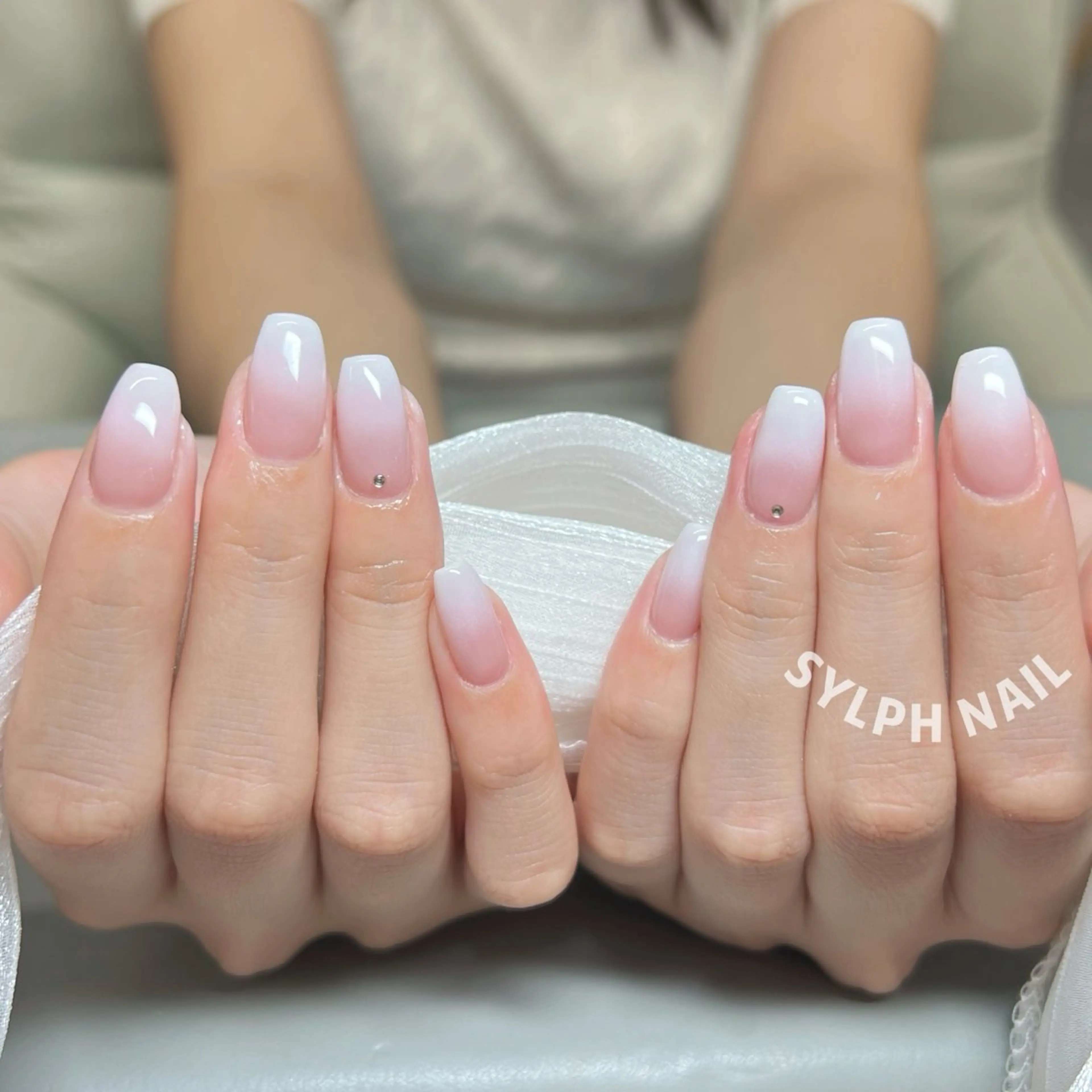ネイル ハンドネイル Trend Nail シルフのネイルデザイン