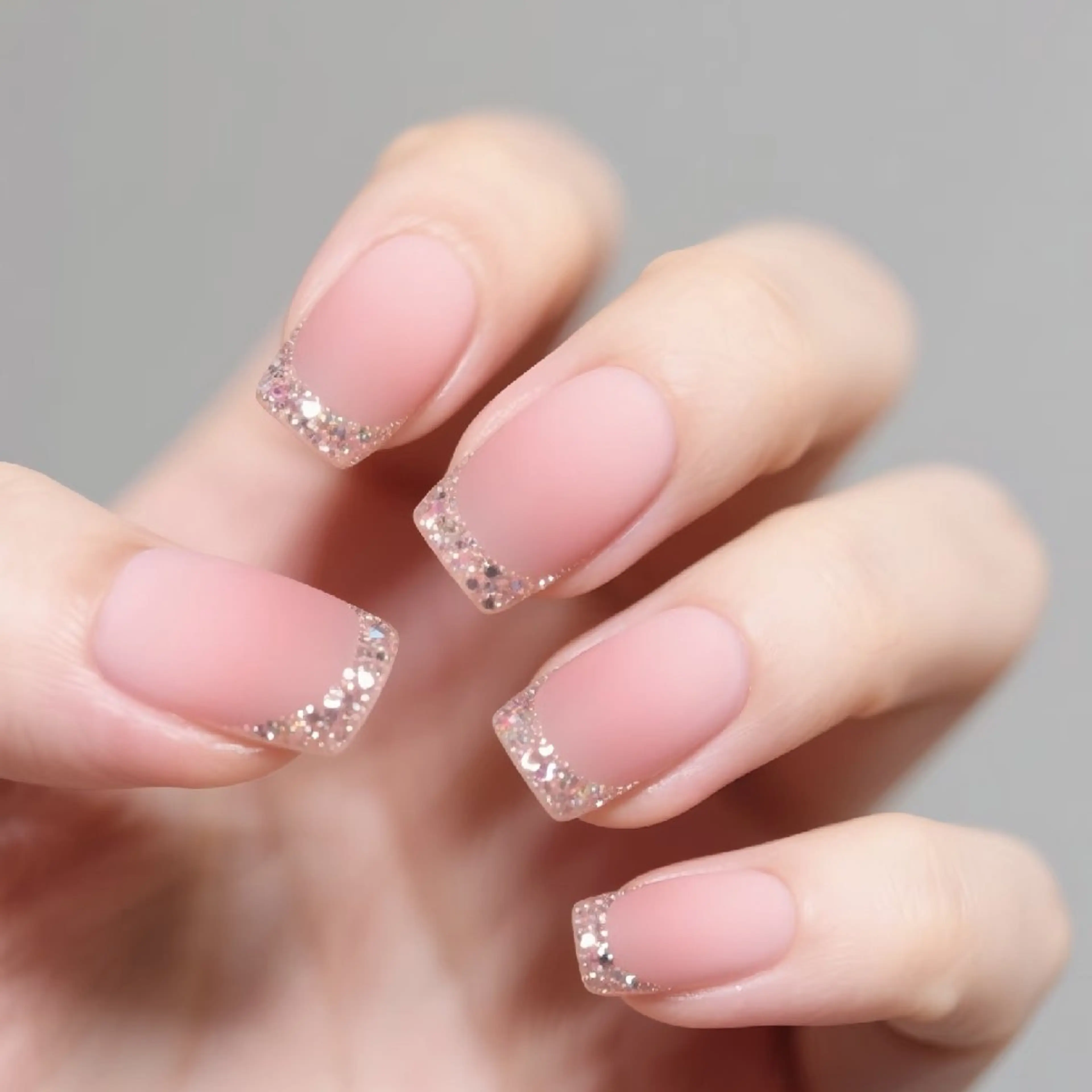 ネイル 鈴木 彩星のネイルデザイン