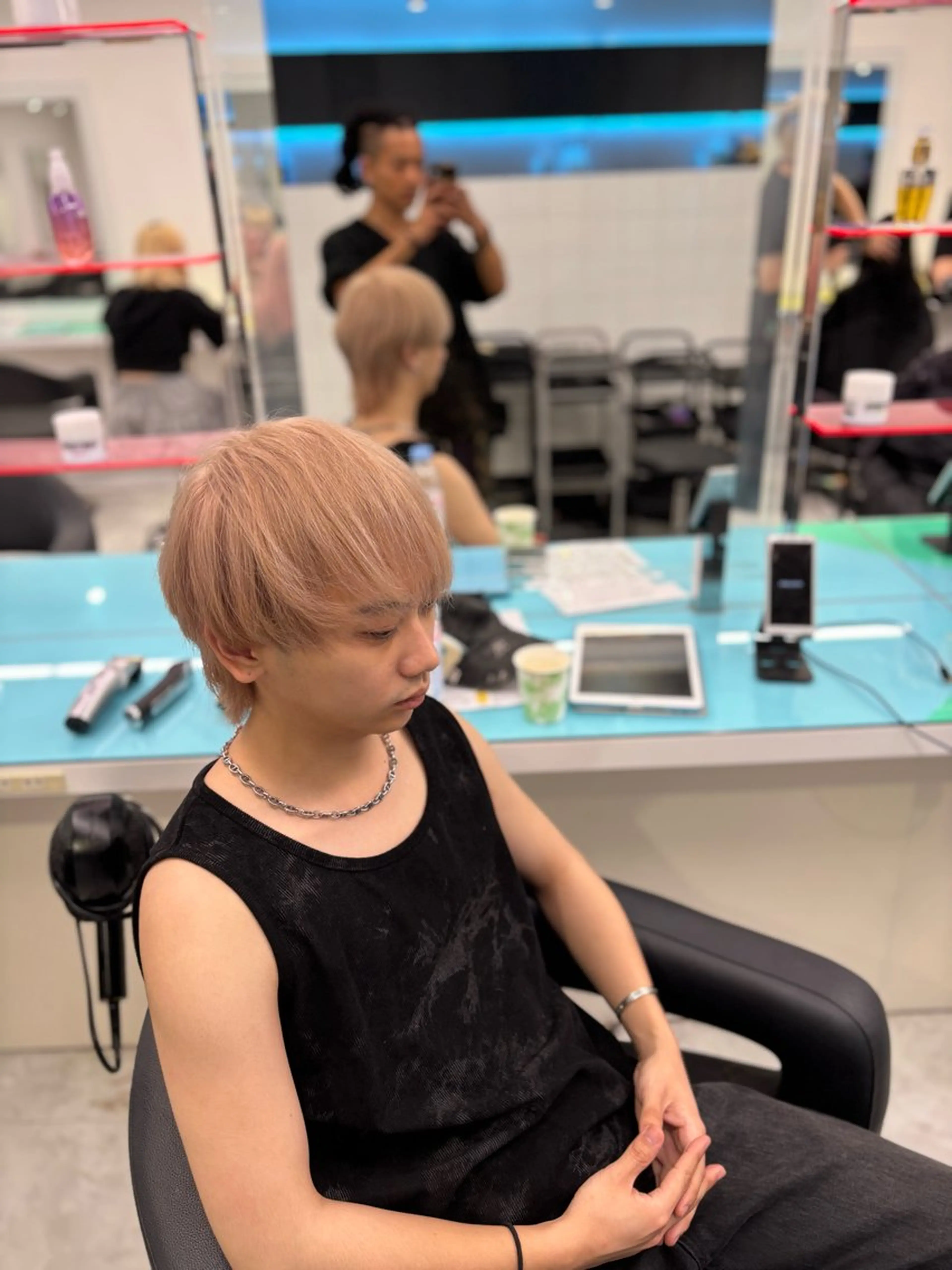 ショート カラー メンズ ヘアカラー 大人っぽベージュ🤍 当日予約◎ヒロトのヘアスタイル