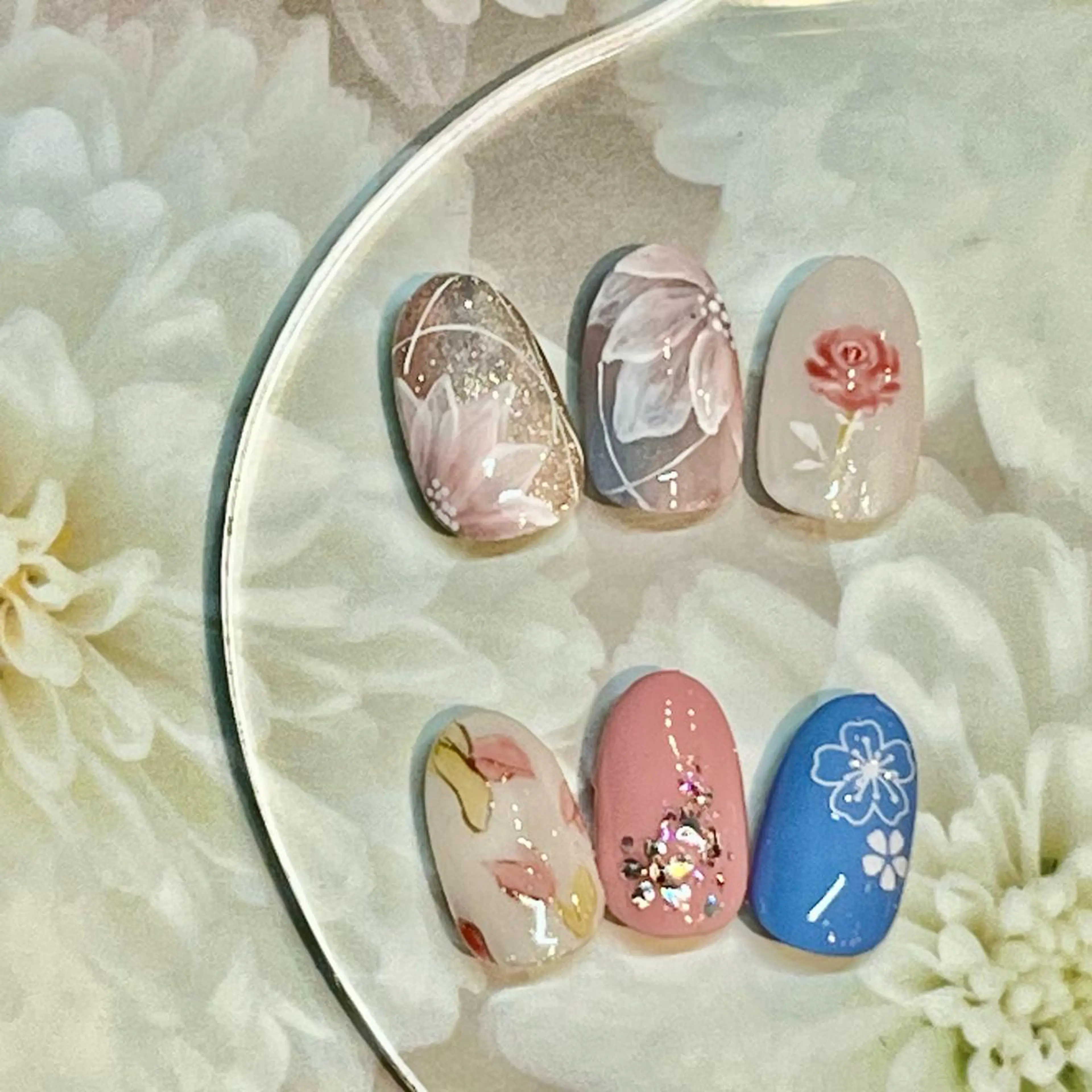 ショート カラー ネイル アートネイル オフィスネイル ワンカラーネイル ショートネイル ネイルサロン リリーブランシュ所属・森 瑞紀のネイルデザイン