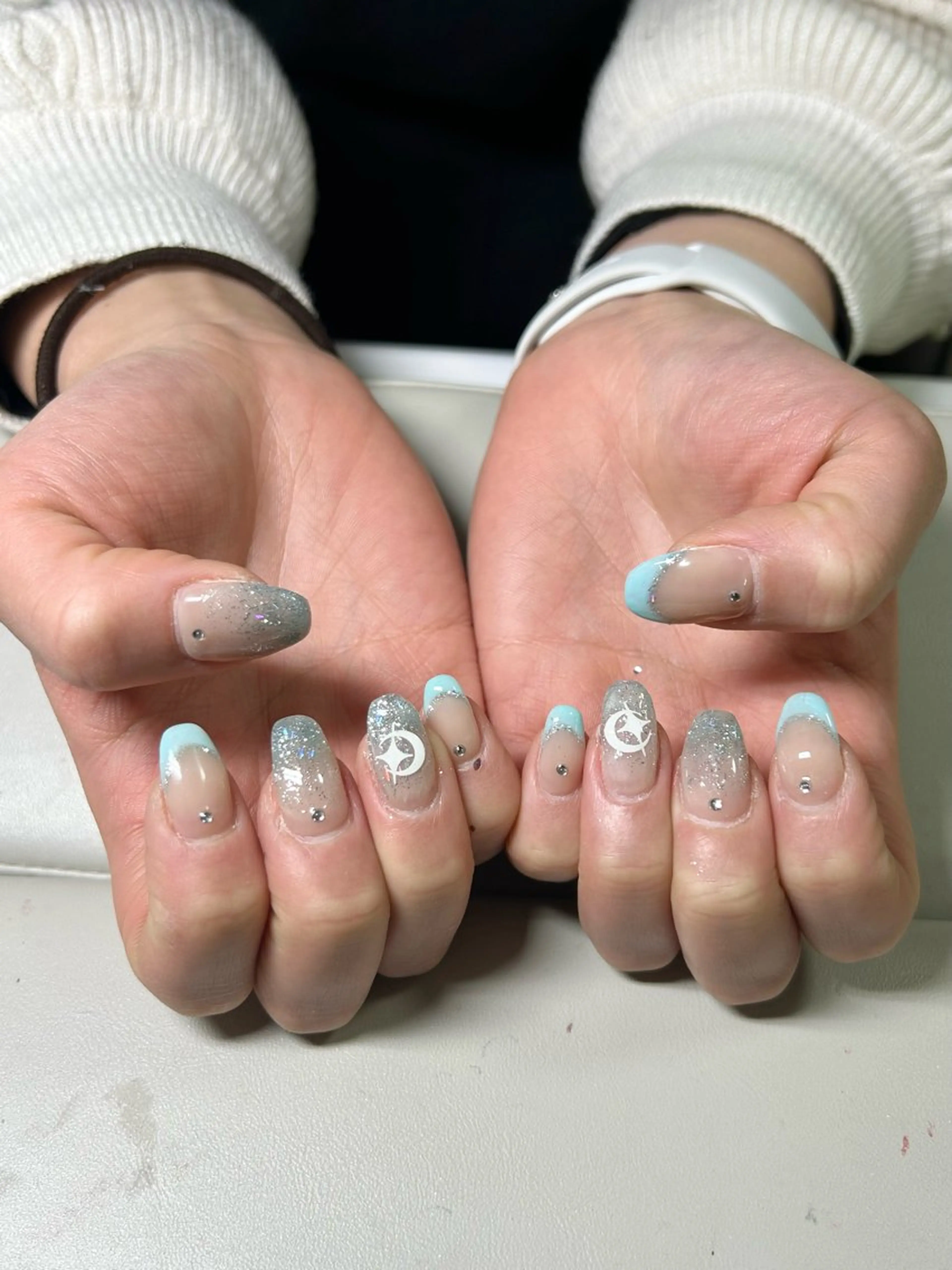 ネイル ハンドネイル コウ ヨウのネイルデザイン