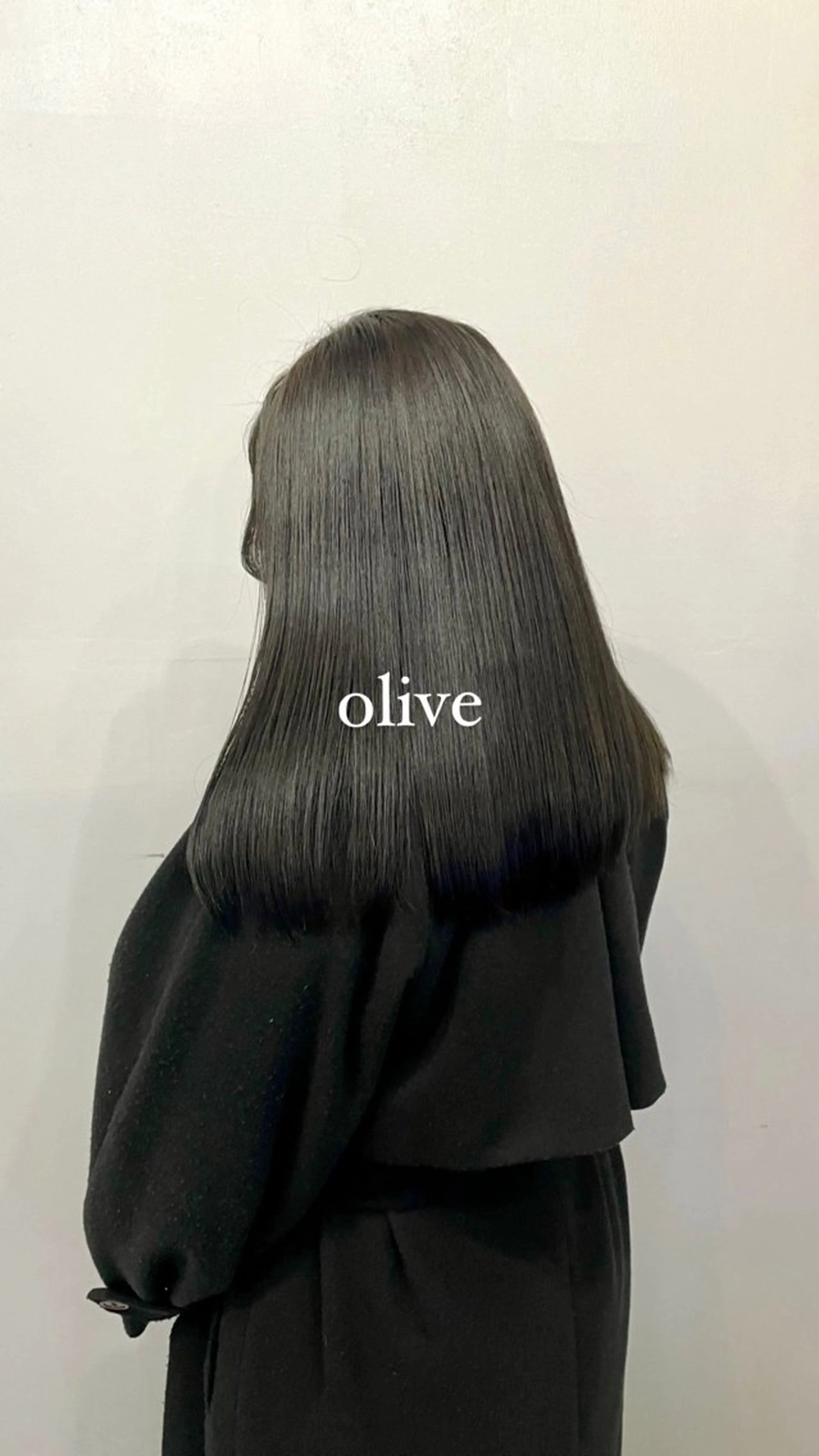 ミディアム カラー ヘアアレンジ ブルーカラー ブルージュ オリーブカラー 💐大人可愛く Kroda💐のヘアスタイル