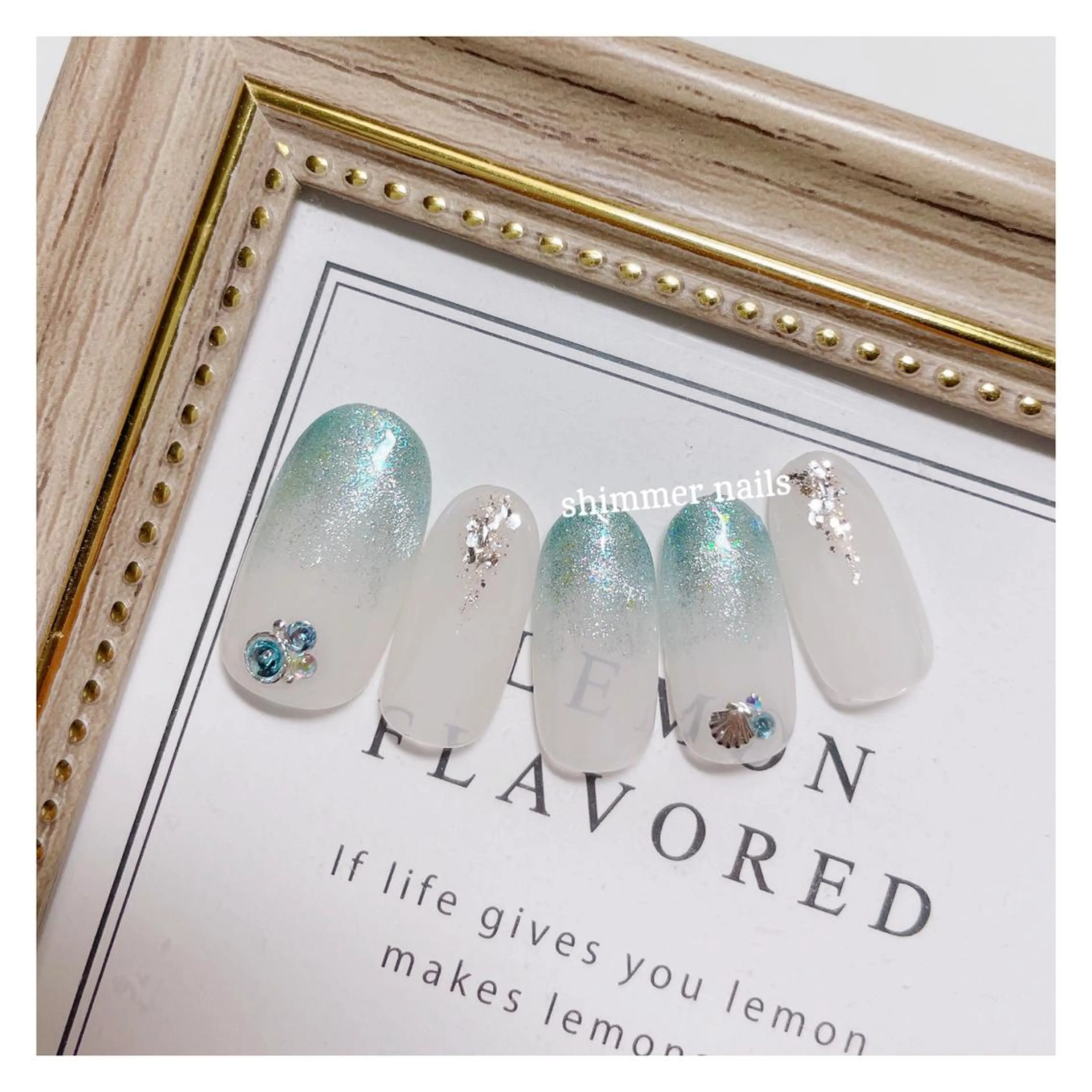 ネイル マグネットネイル shimmer nailsのネイルデザイン