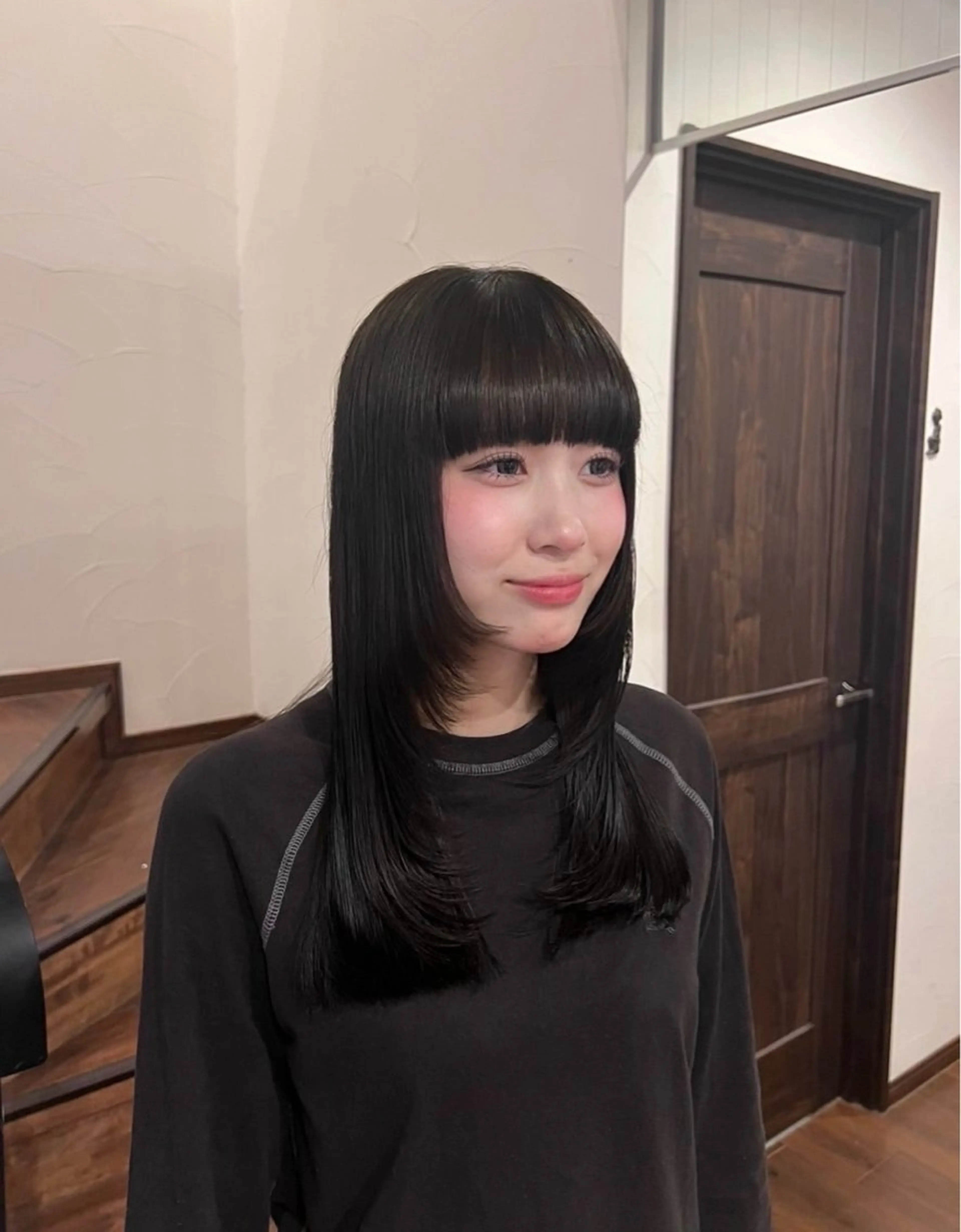 ロング ハイレイヤー レイヤーカット 美容室 Luccica HAWAII所属・ミディアム/ボブ/ Shukaのヘアスタイル