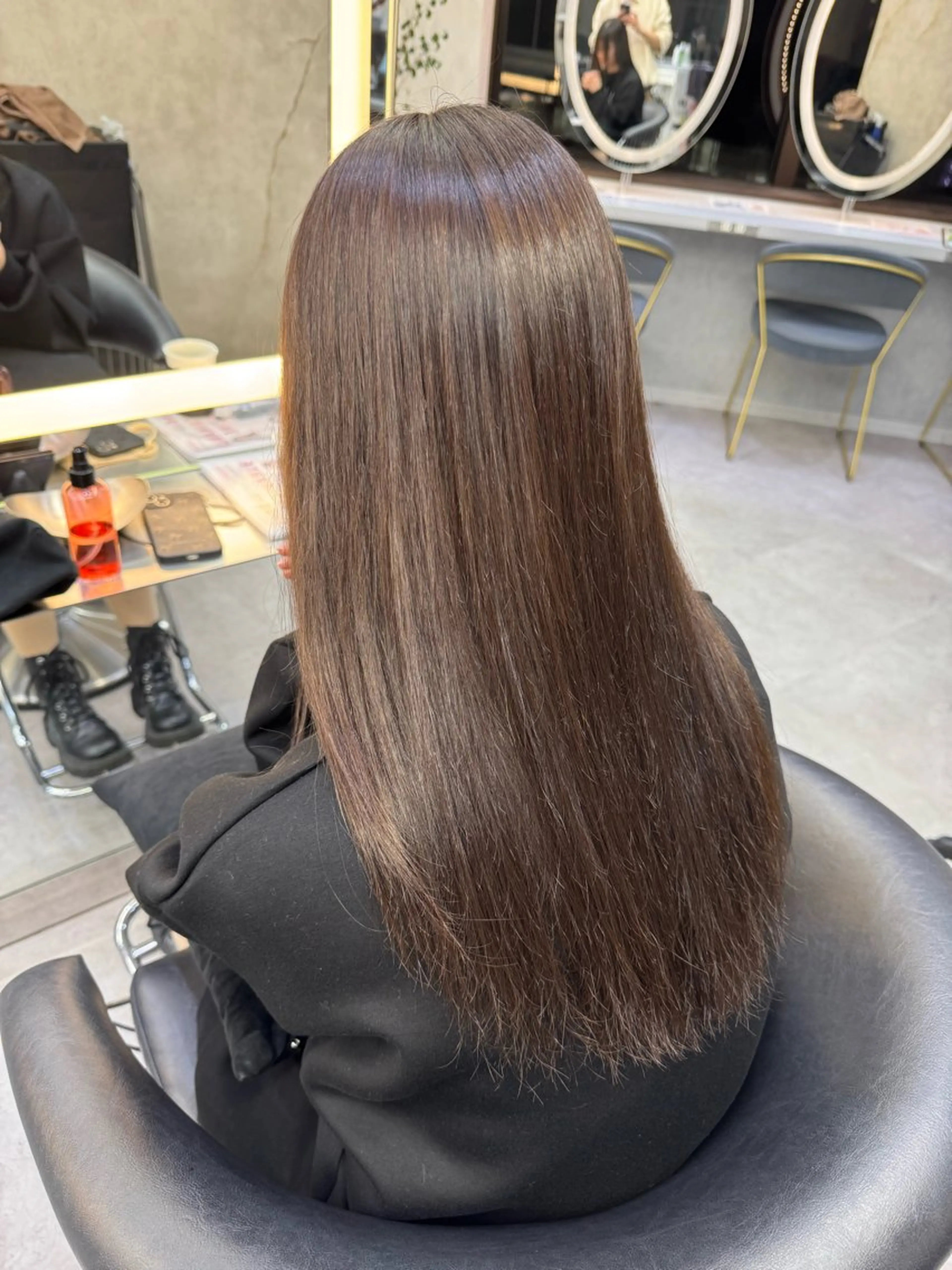 ロング ｜透明感｜レイヤー｜ カラー｜大石晴也🦋のヘアスタイル