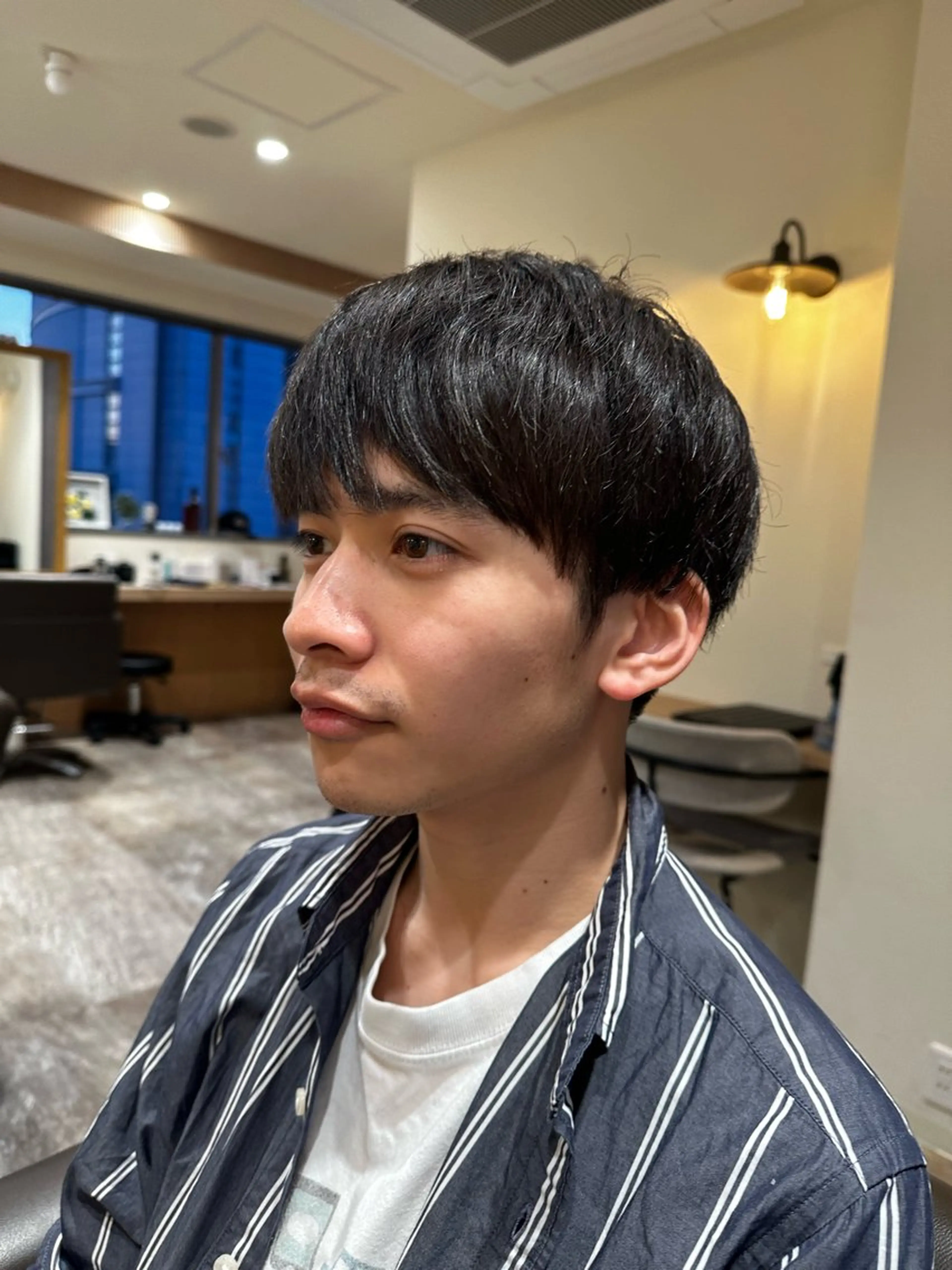 ショート パーマ メンズ センターパート マッシュ ショートヘア メンズカット×眉毛 デザイナー⚘Nanaのヘアスタイル
