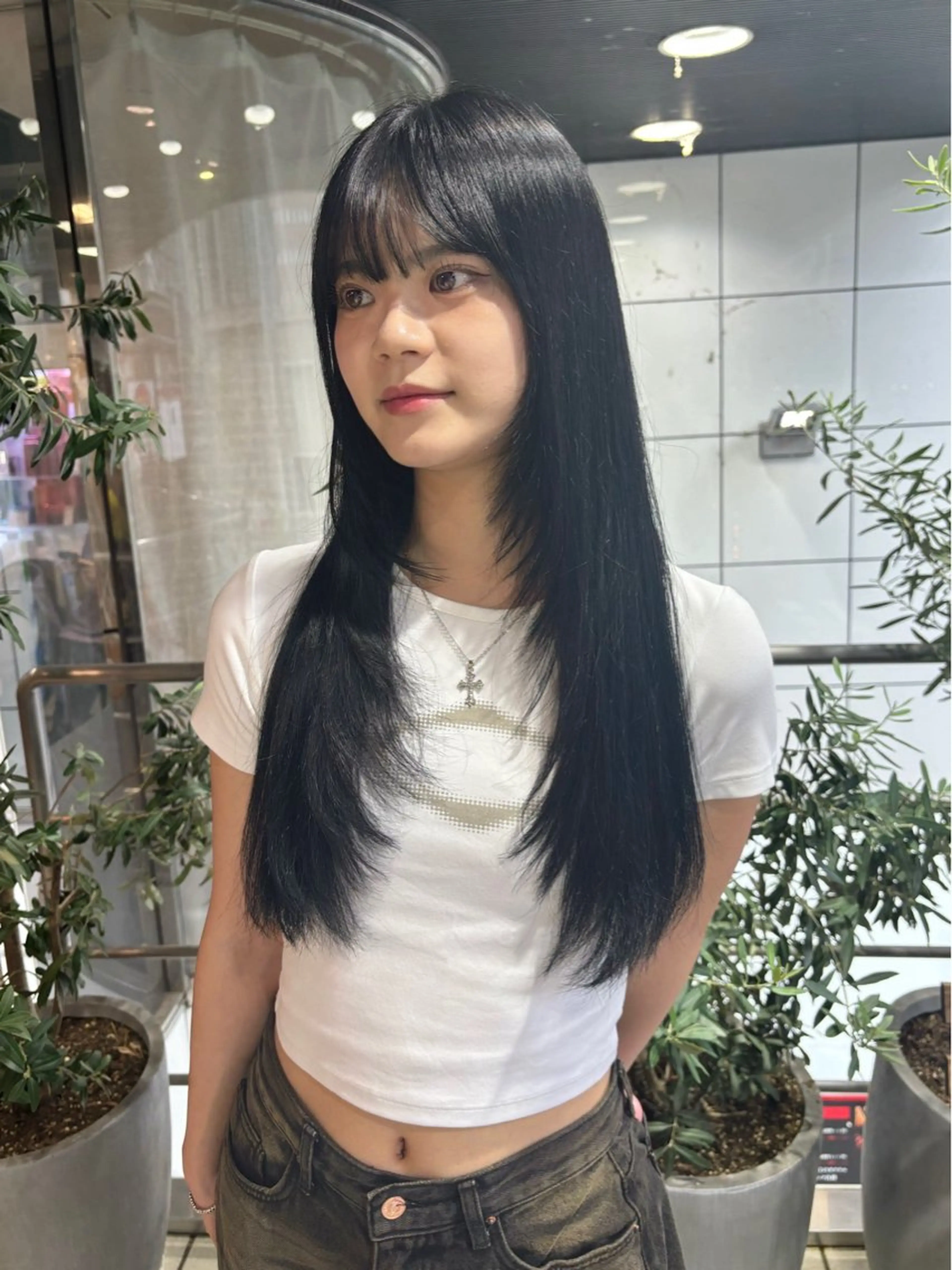 カラー ブリーチ ケアブリーチ ダブルカラー ハイトーンカラー インナーカラー カット 暗髪/レイヤー/ボブ 🪩💫KAYOのヘアスタイル