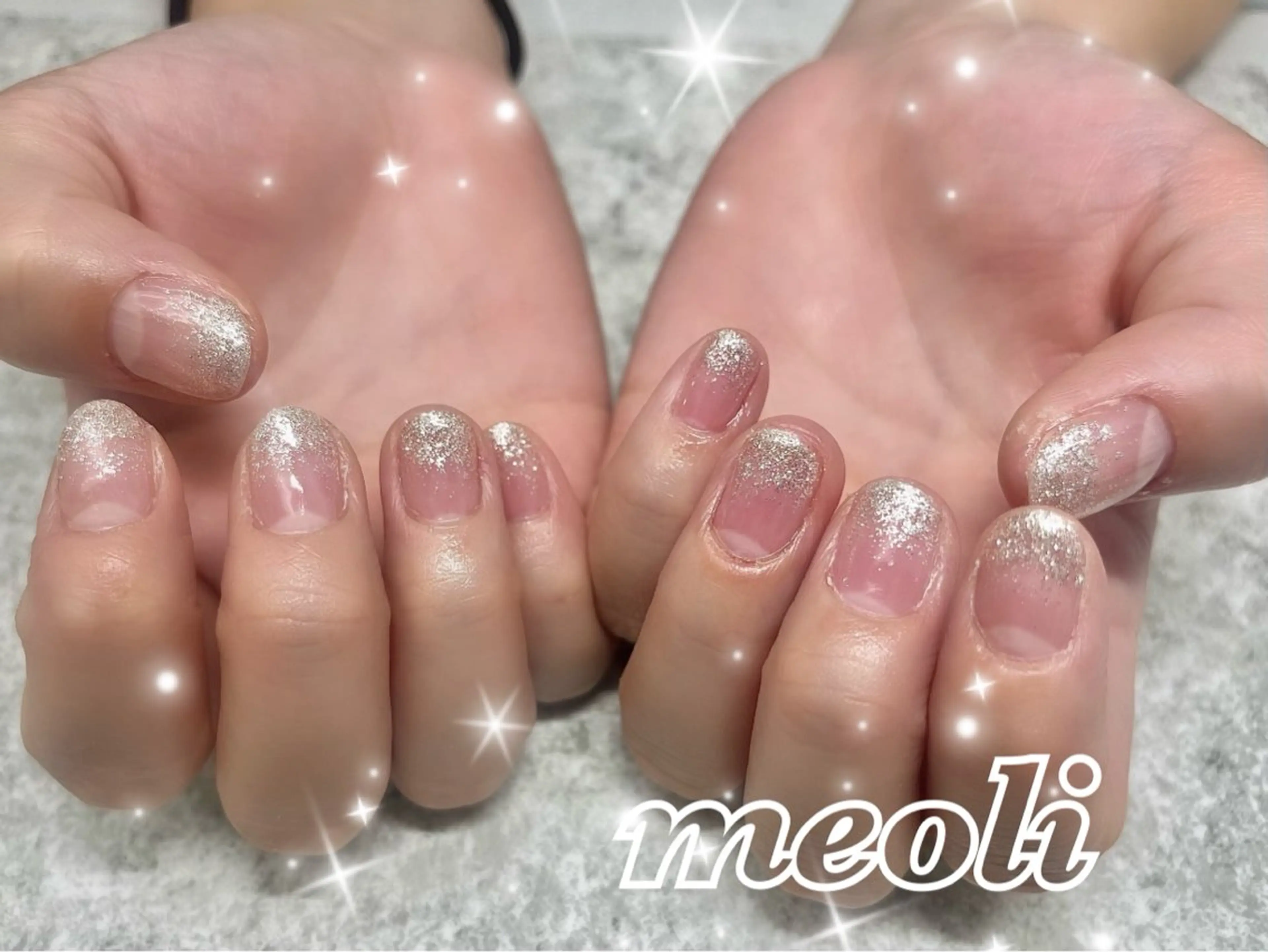 ネイル クリアネイル グラデーション キラキラネイル ラメ(グリッター) ラメグラデーション ハンドネイル nail salon meoli　アヤのネイルデザイン