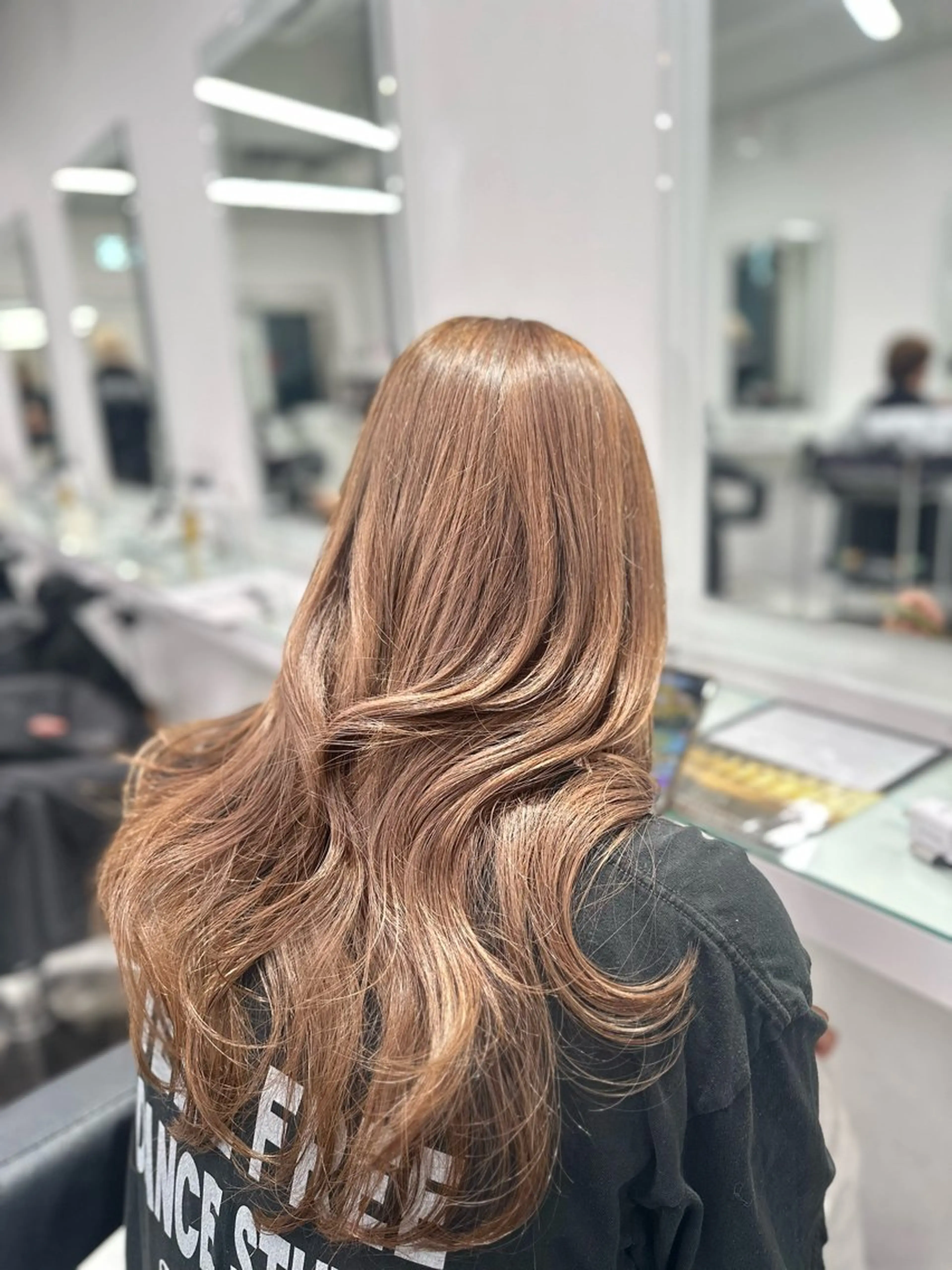 ロング ヘアカラー トリートメント 💖ベージュ💖 MEARIのヘアスタイル