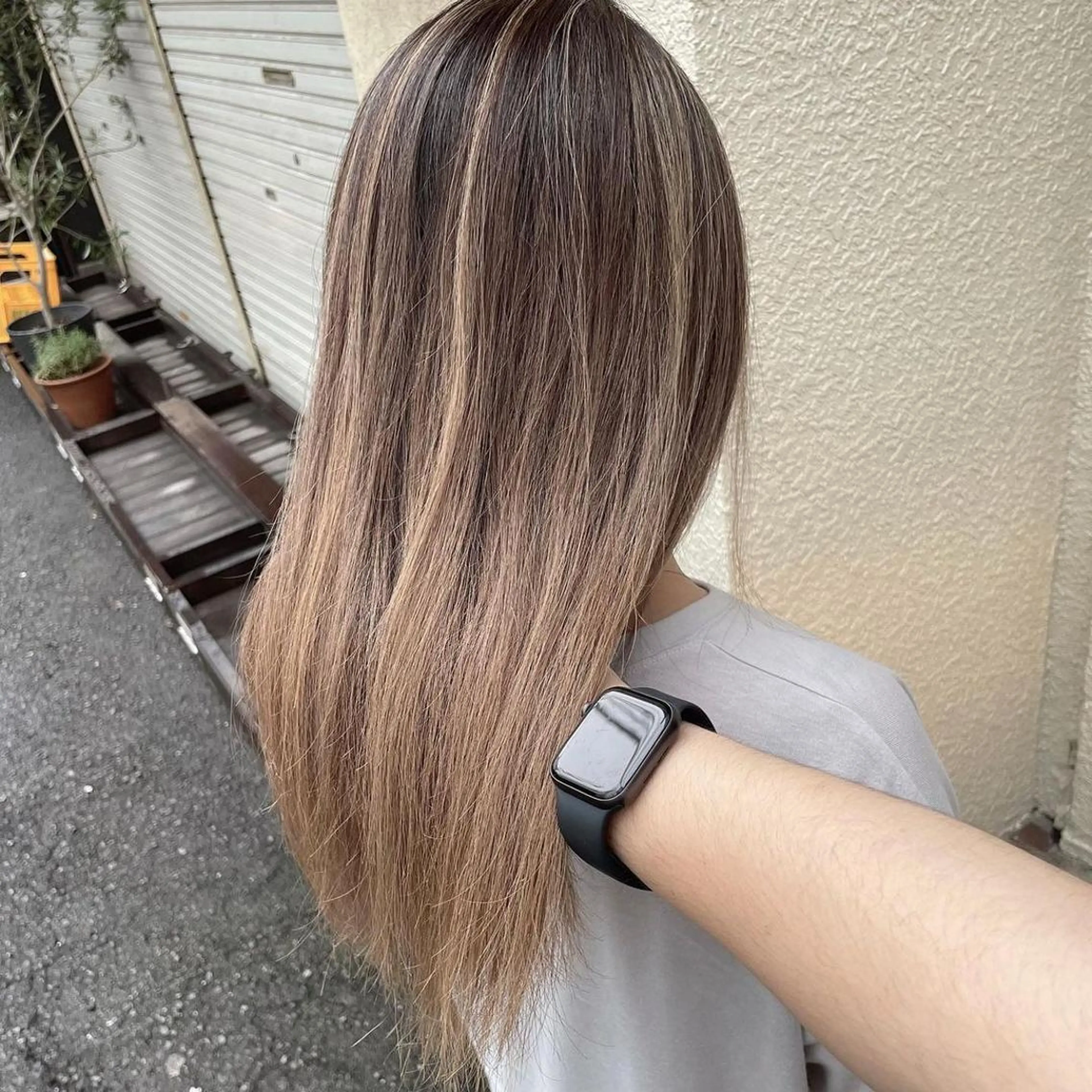 セミロング 髪質改善 Noe心斎橋店のヘアスタイル