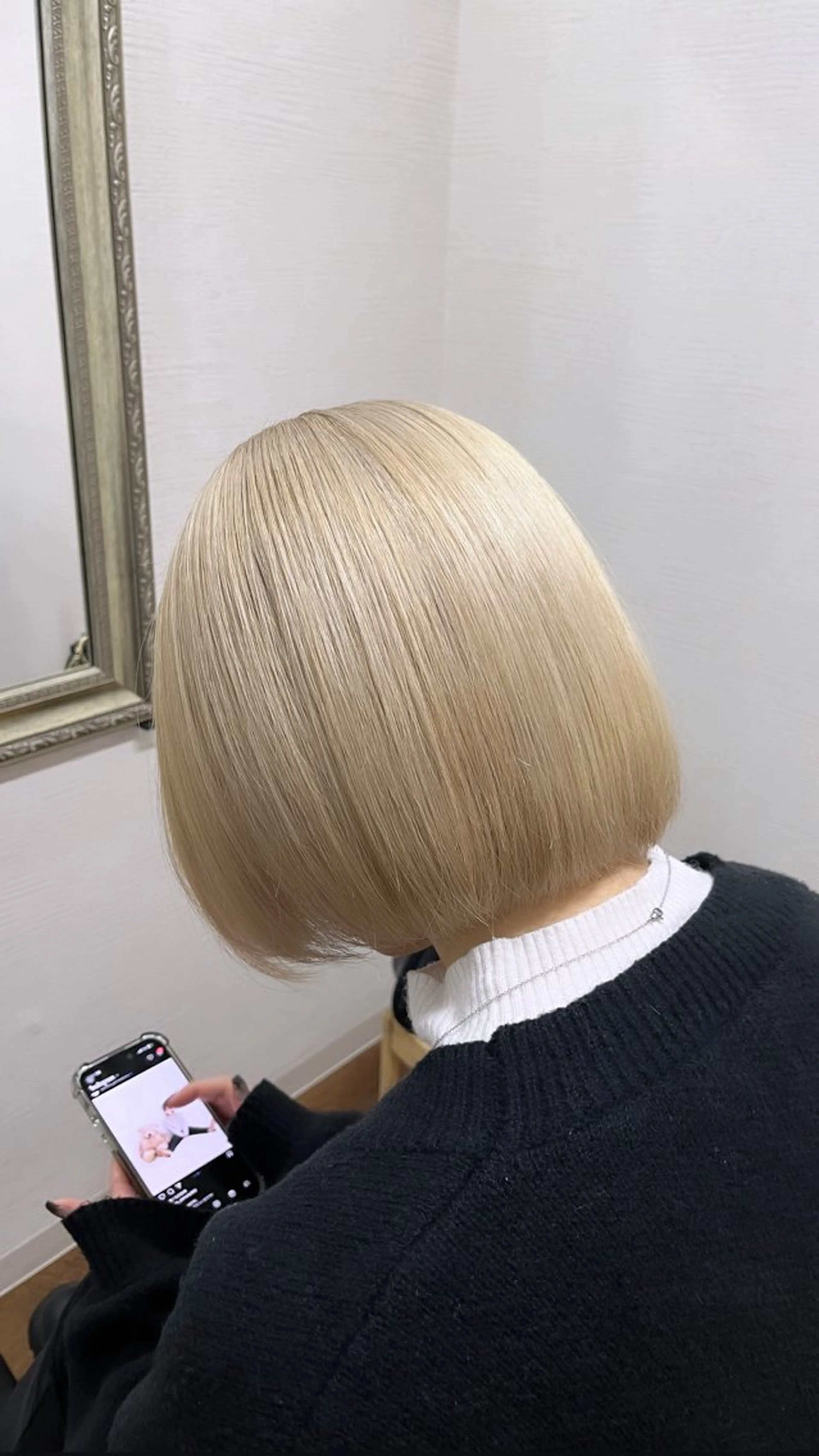 ショート カラー ブロンド 🎀韓国ヘア🎀 𝐬𝐚𝐫𝐚🎀のヘアスタイル