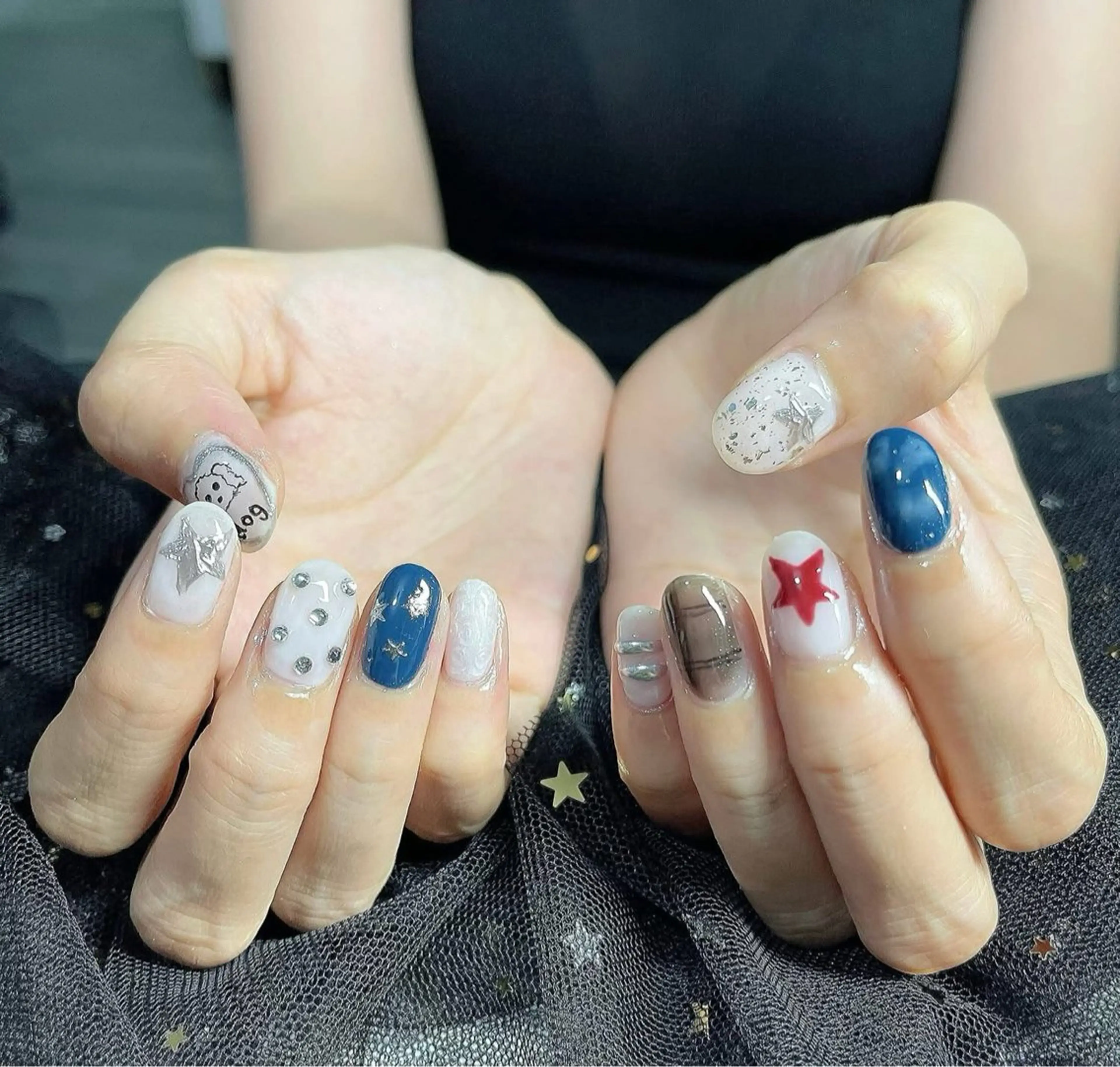 ネイル ハンドネイル T. Leeのネイルデザイン