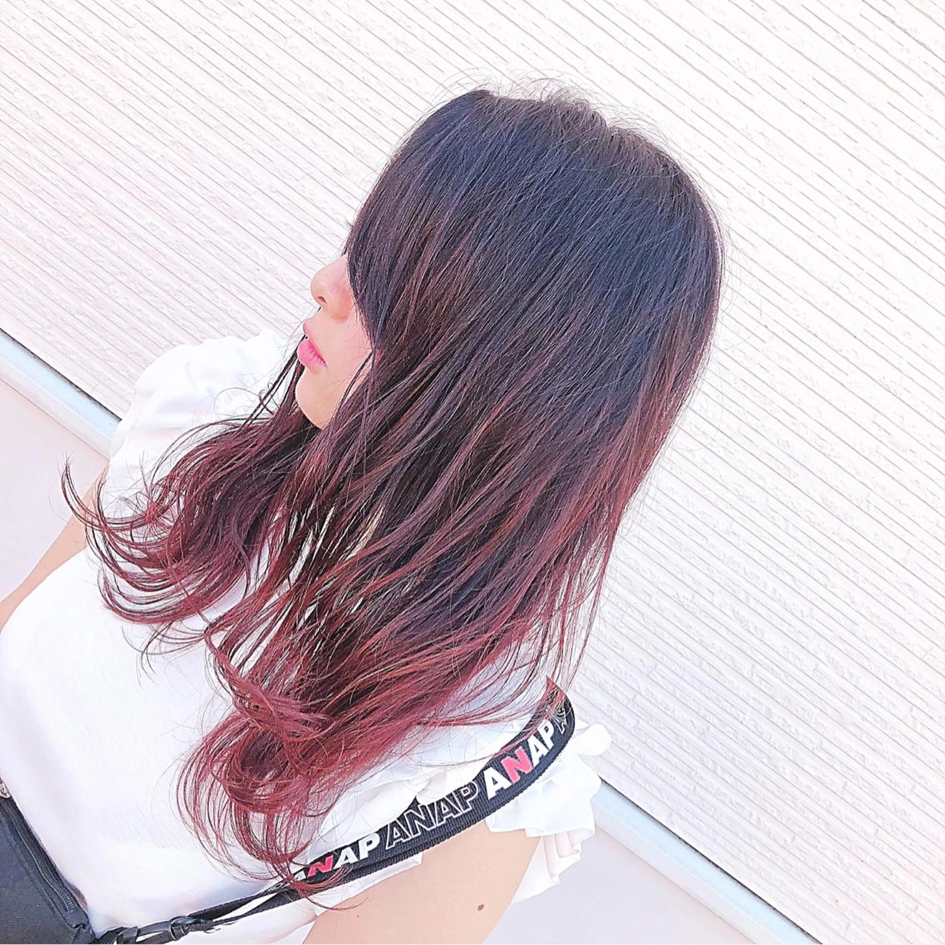 セミロング カラー 名畑 裕貴のヘアスタイル