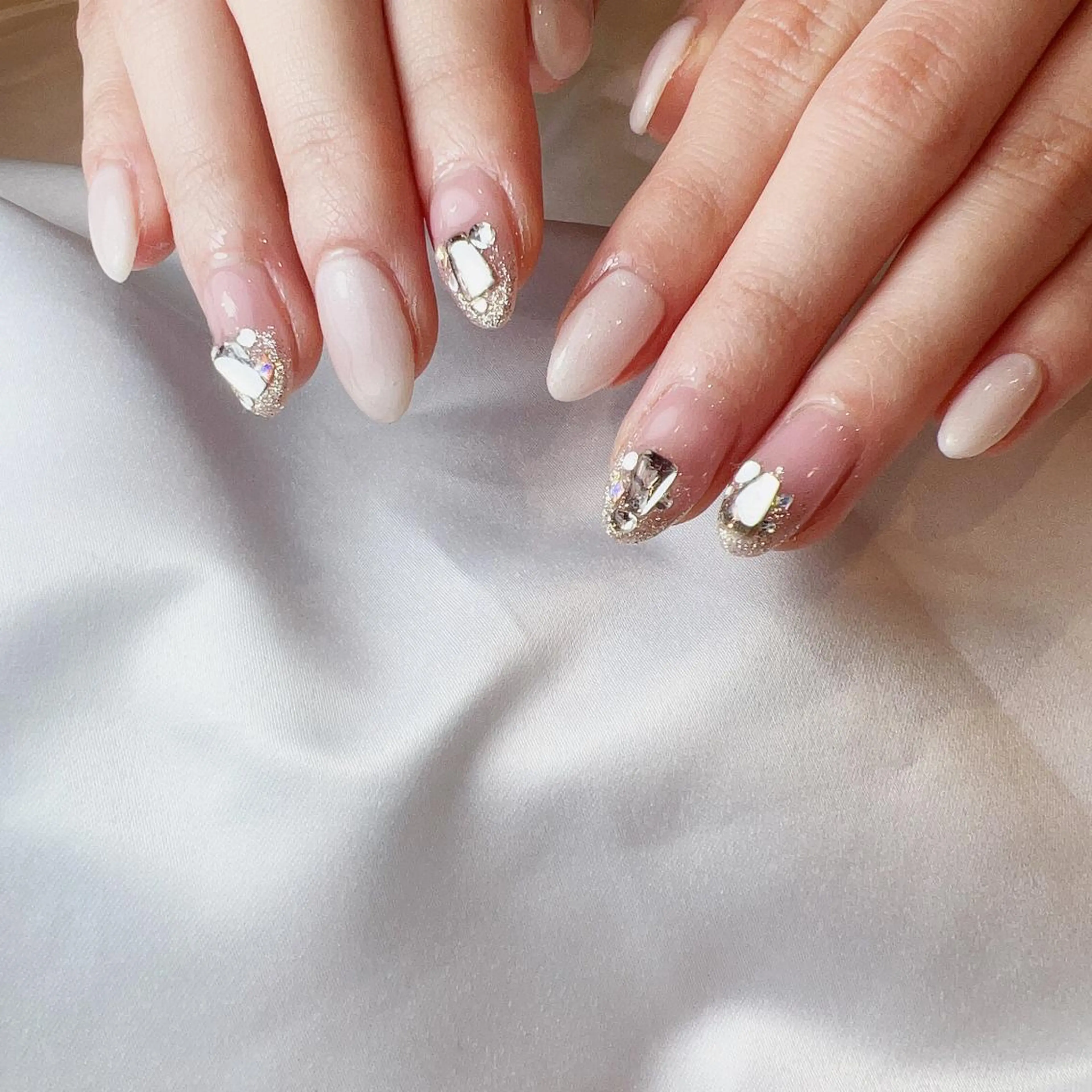 ネイル nailstudio ′ecole所属・nailstudio ′ecoleのネイルデザイン