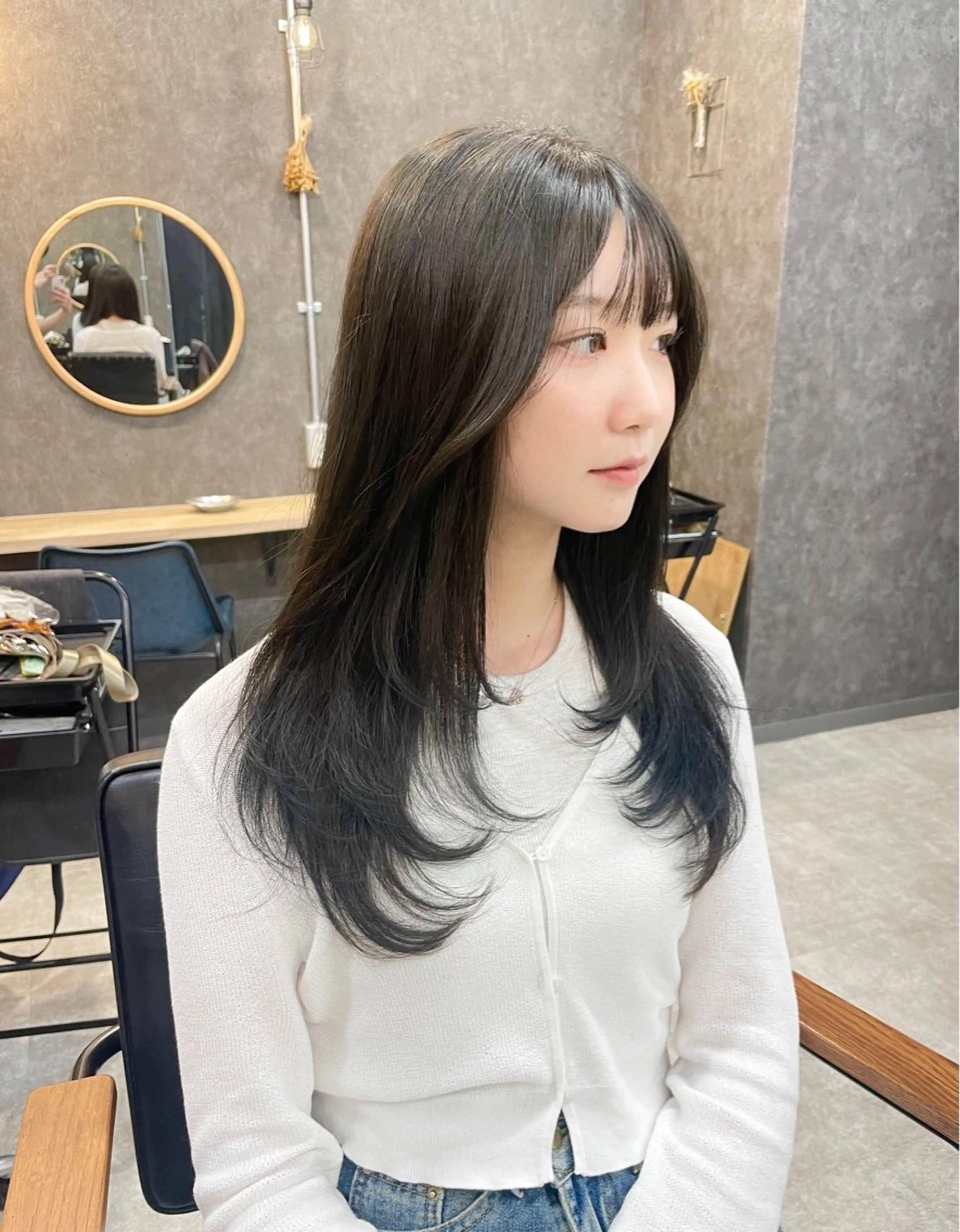 ロング カラー カット いなみね はるきのヘアスタイル