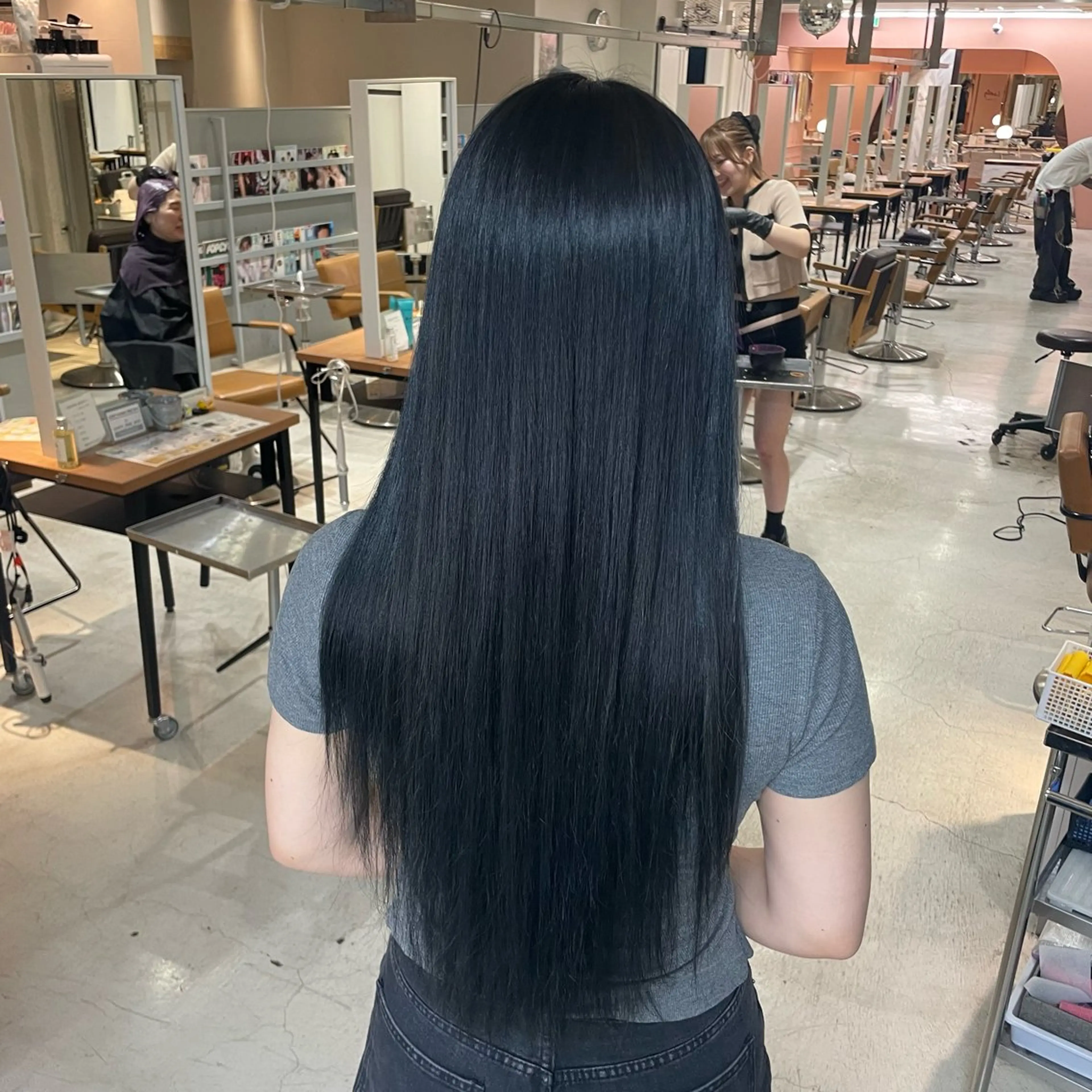 💙🖤ブルーブラック ＋ トリートメント💆🏼‍♀️の写真