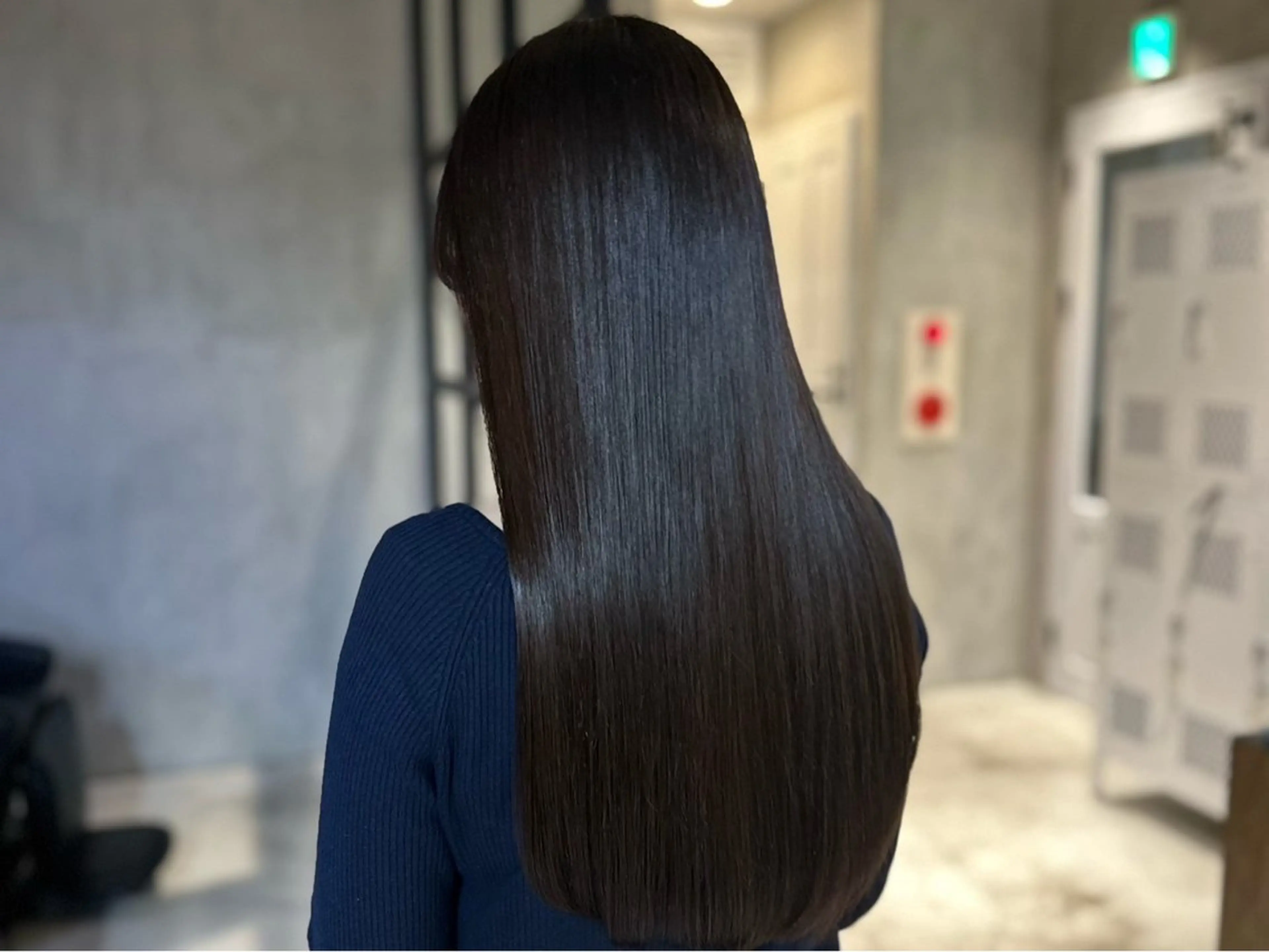 ロング 縮毛矯正 elima調布所属・澤崎 ゆらのヘアスタイル