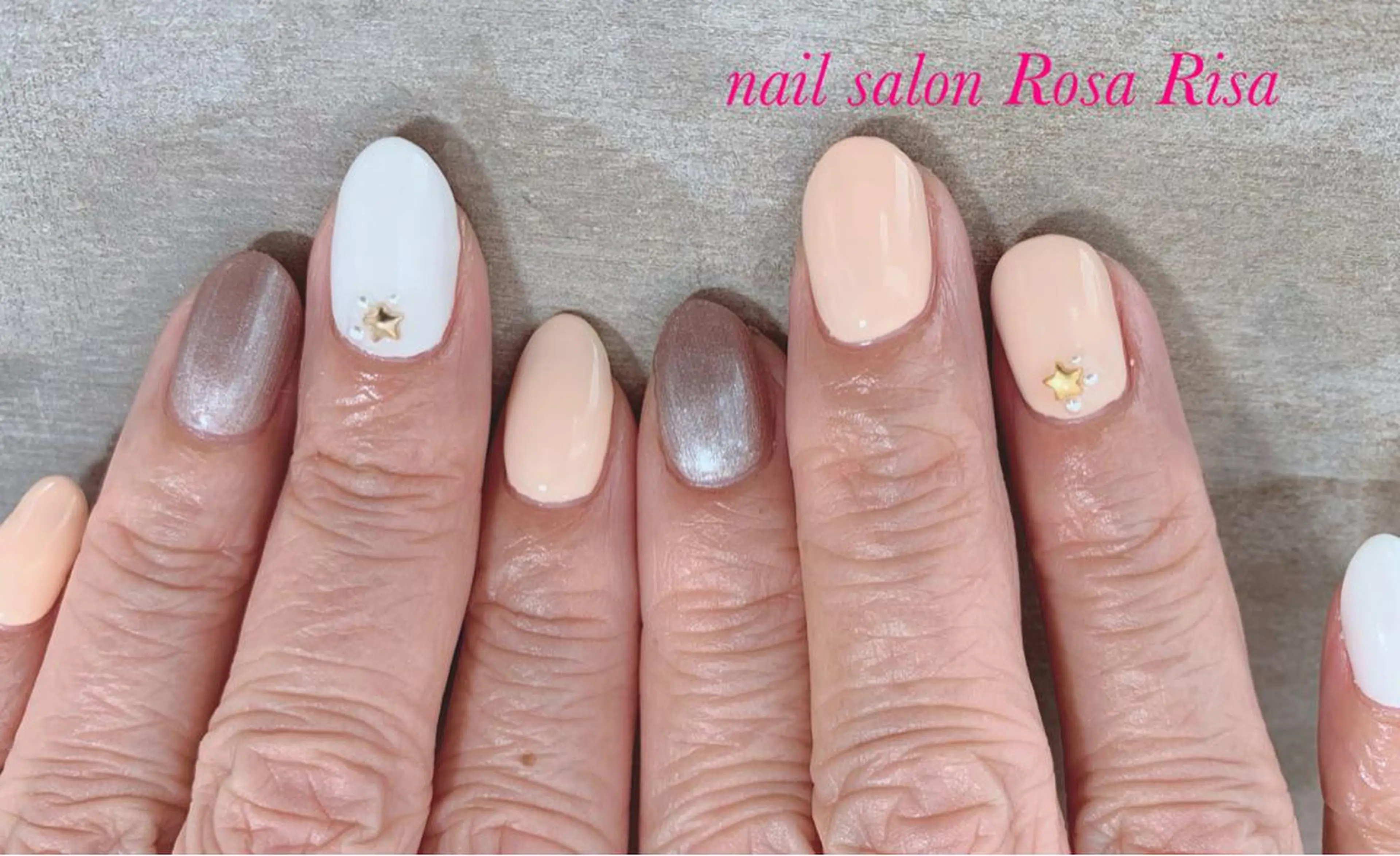 ショート ネイル ネイルスタジオ シェイクユアハンズのネイルデザイン