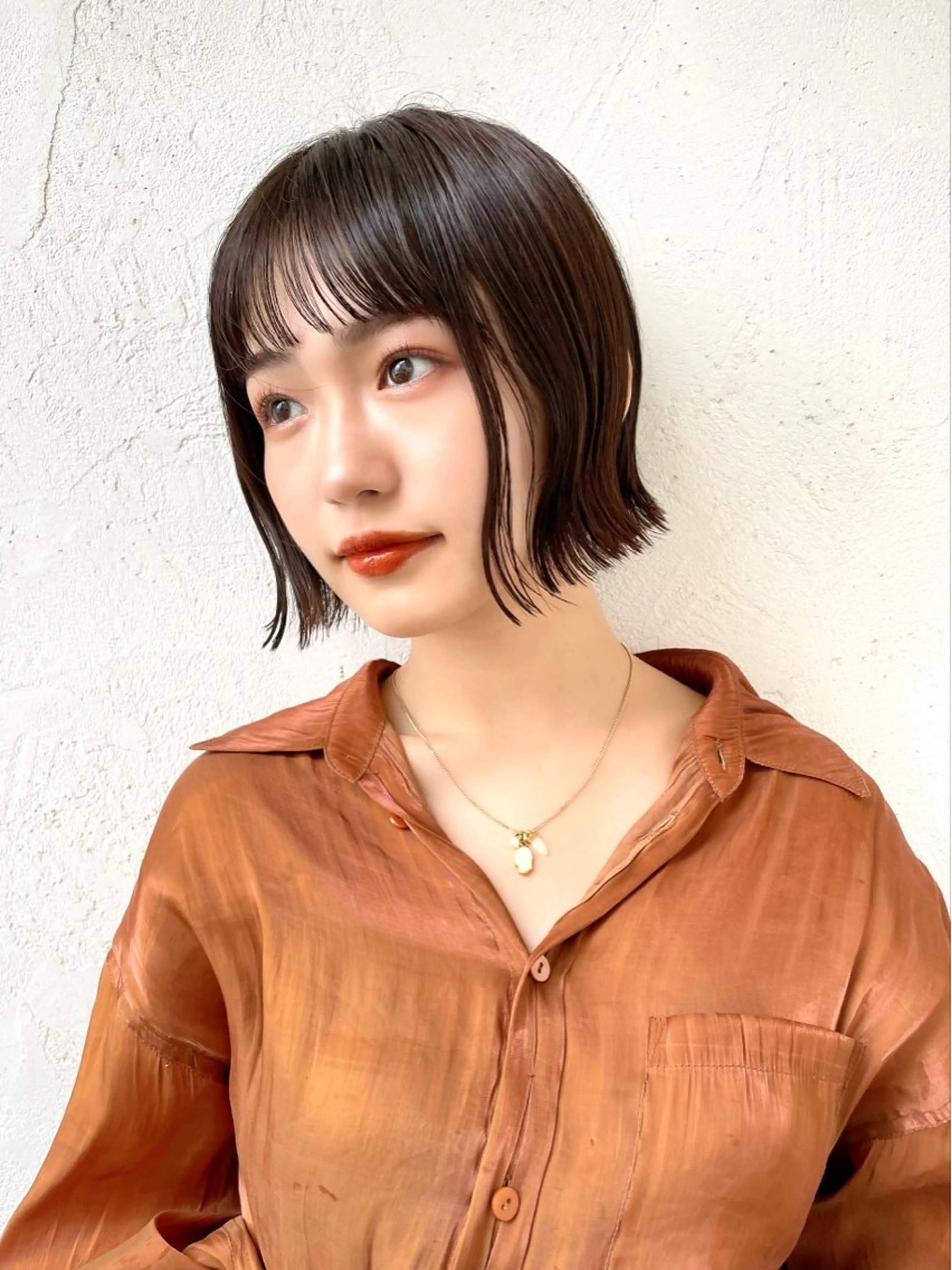 ショート カラー 切りっぱなしボブ ボブレイヤー ボブ くびれヘア 顔まわりレイヤー カット ヘアカラー 結べるレイヤーボブ くびれLady表参道のヘアスタイル