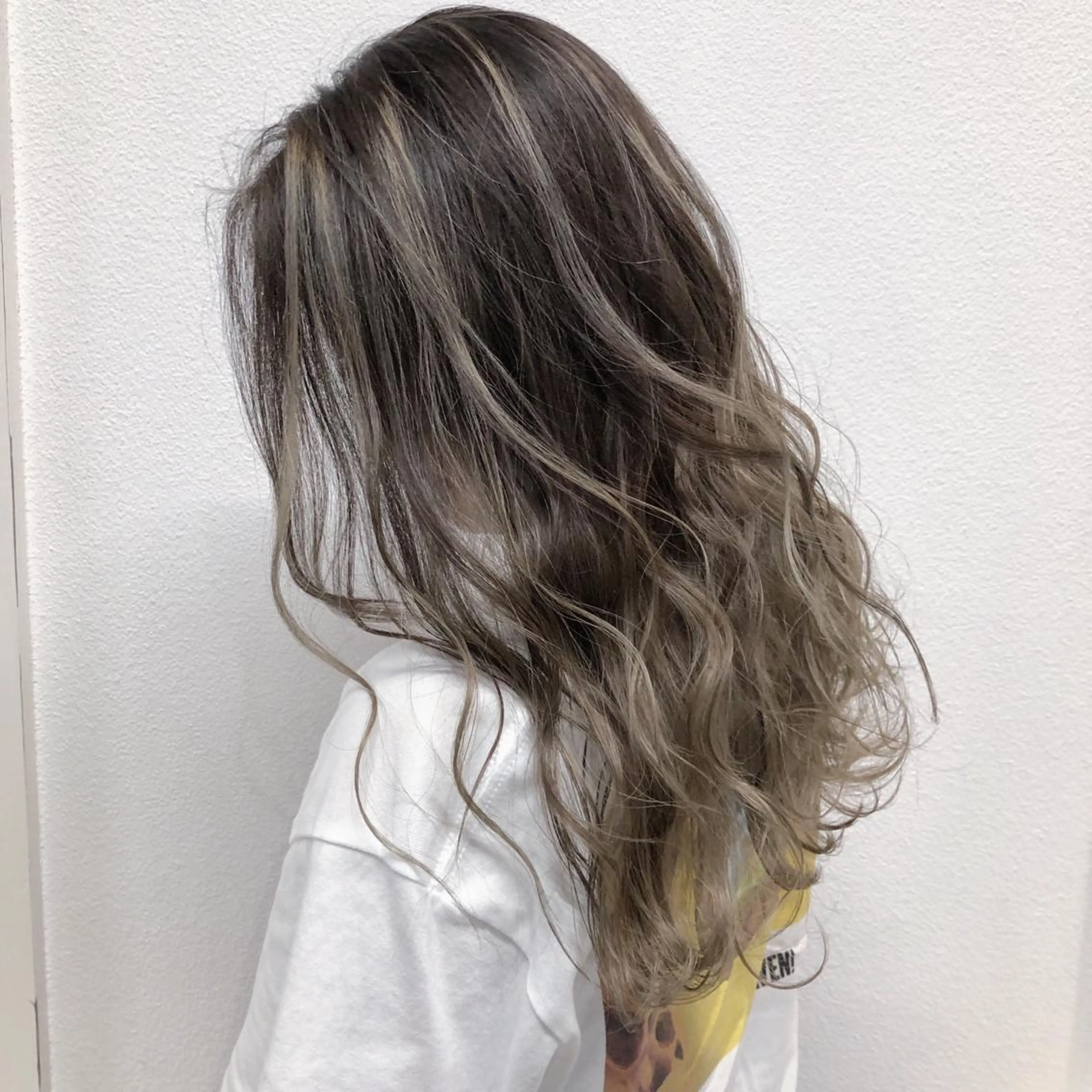 セミロング カラー ヘアアレンジ バレイヤージュ レイヤーカット ヘアカラー トリートメント GiseL天神カラー 髪質改善/ブリーチのヘアスタイル