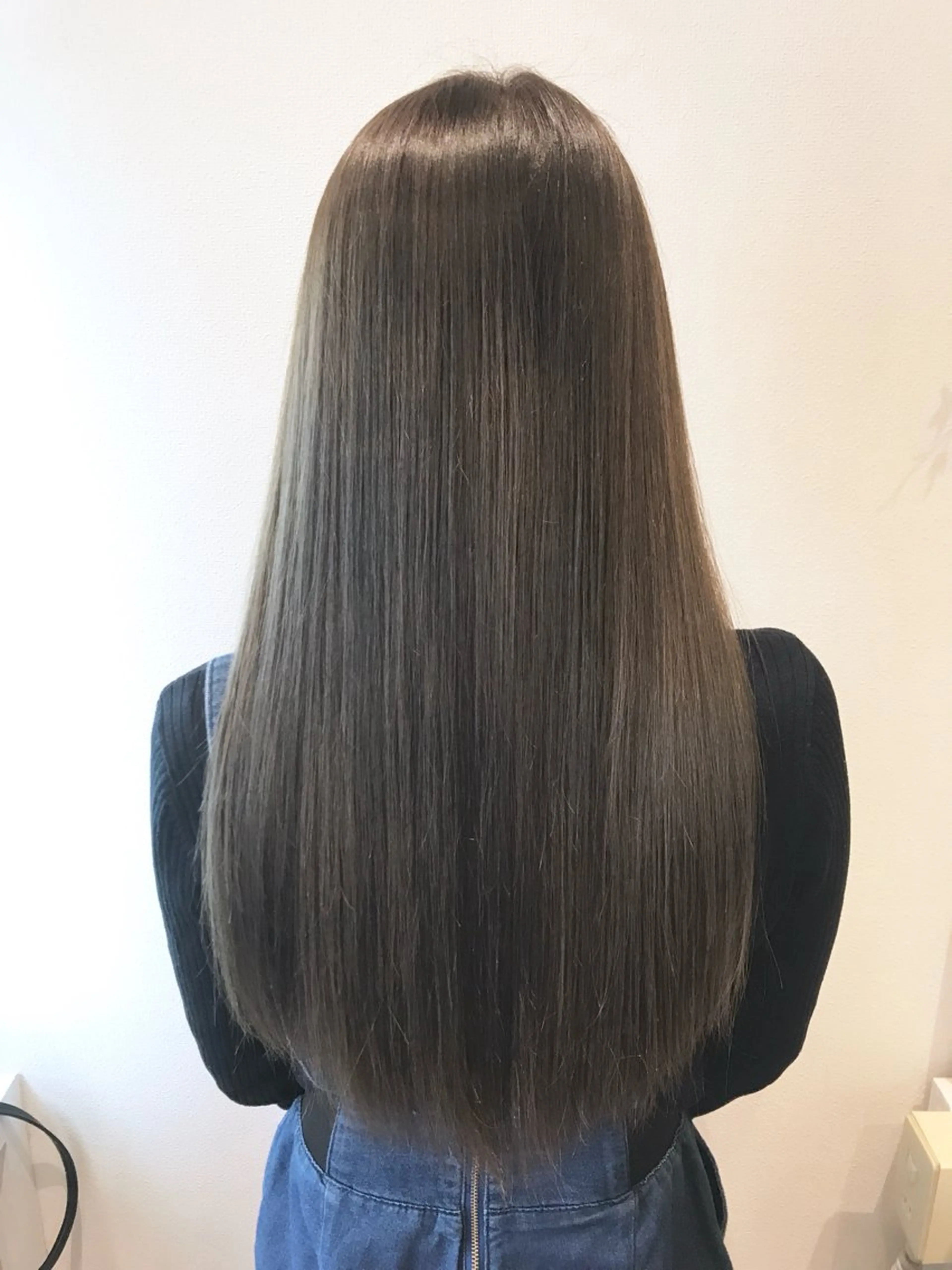 ロング Livre所属・【ツヤ髪カラー】本郷 星音のヘアスタイル