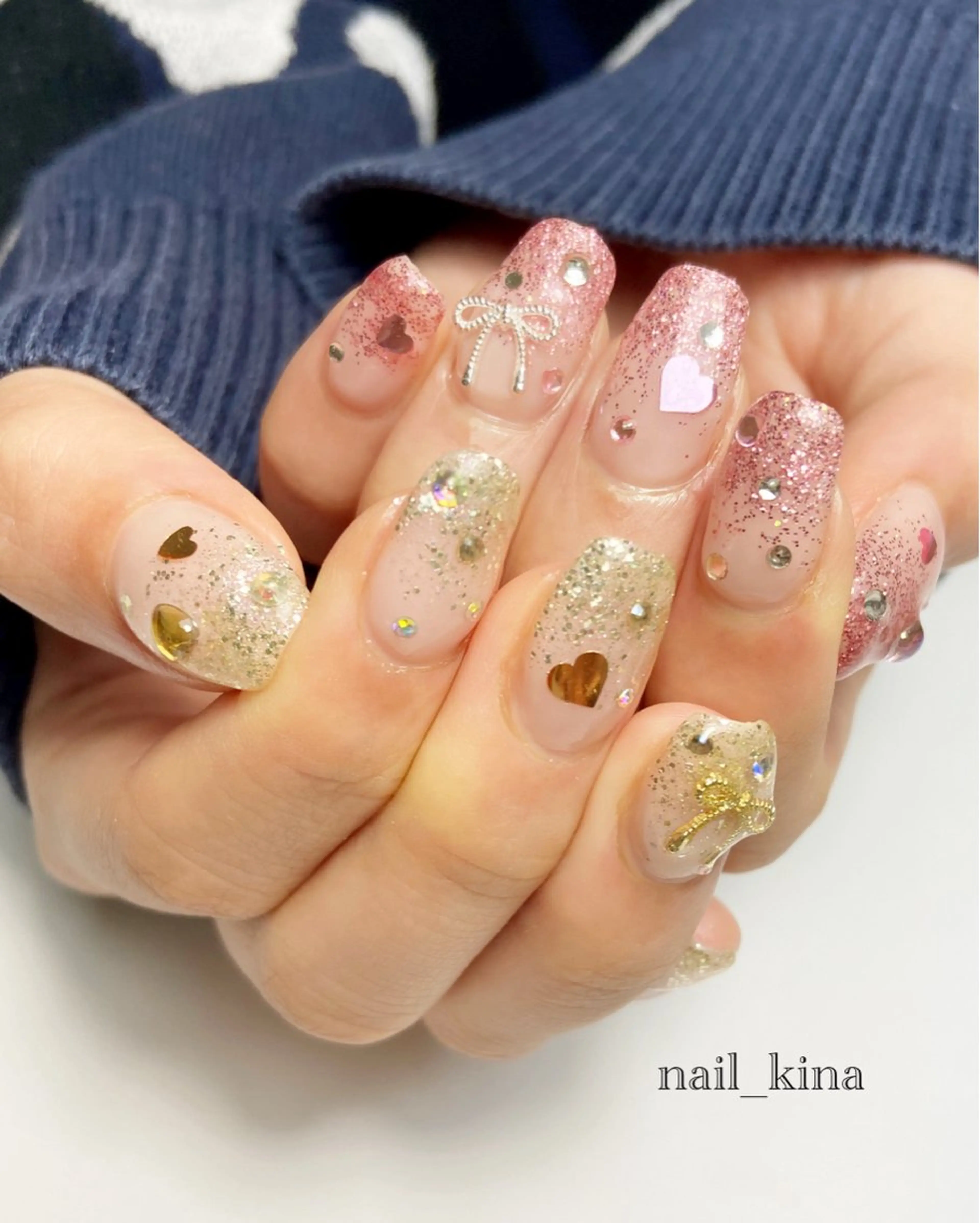 ネイル グラデーション ハート nail_ kinaのネイルデザイン