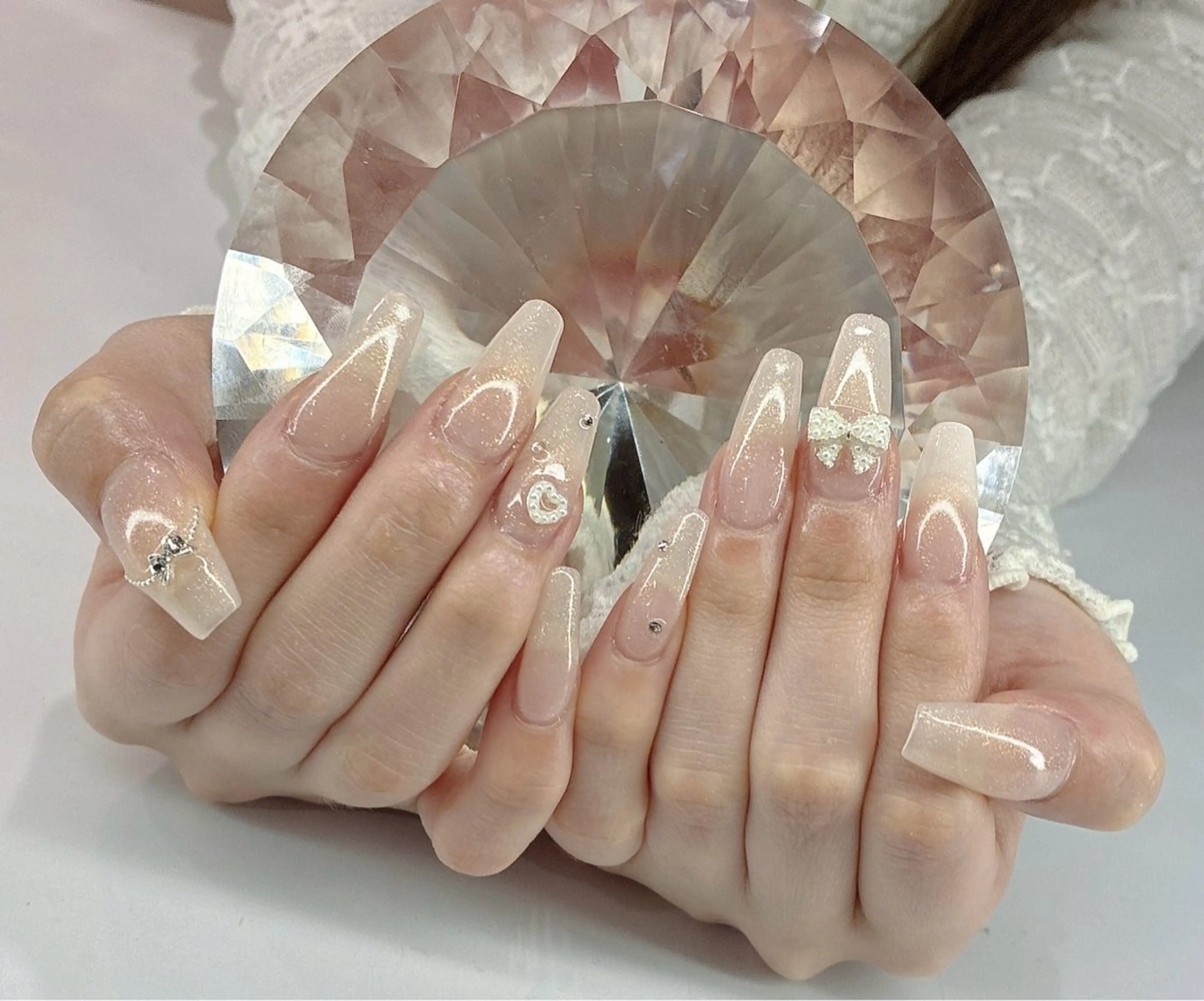 ネイル ハンドネイル LoaChaton kaeのネイルデザイン