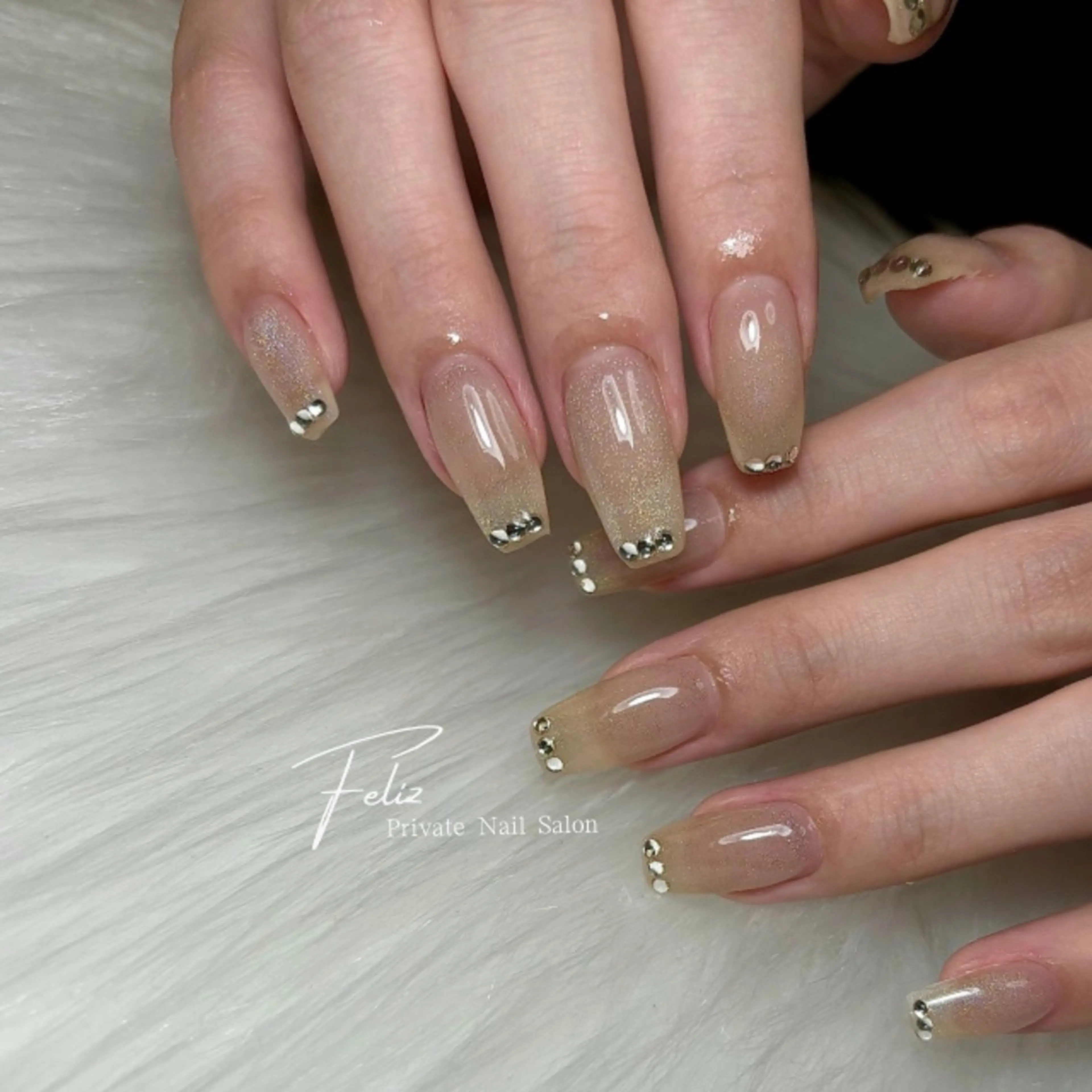 ネイル Feliz所属・Feliz 楽しいネイルサロンのネイルデザイン