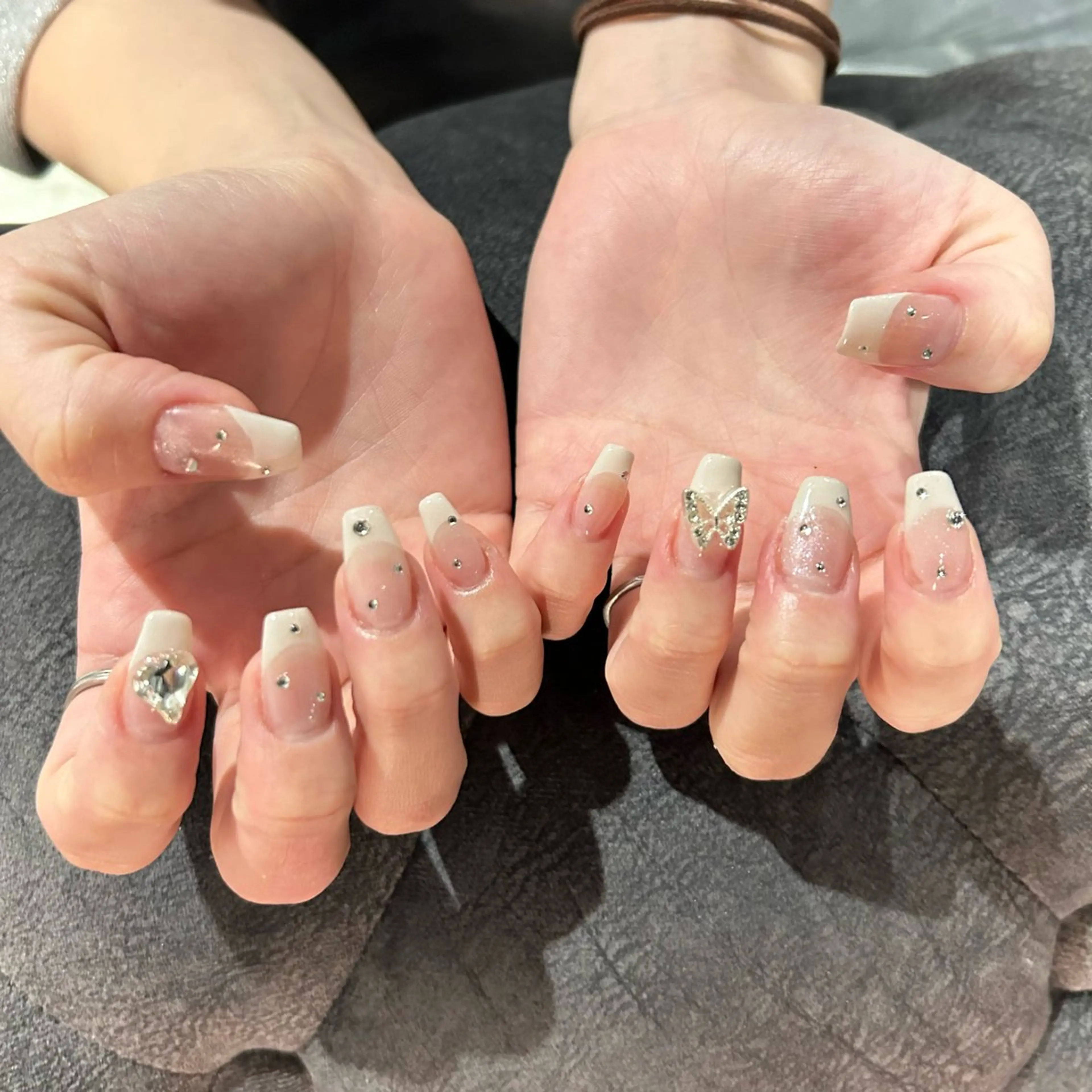 ネイル ハンドネイル Dahlia Beauty ダリアビューティー所属・春日井Dahlia Beauty中川のネイルデザイン