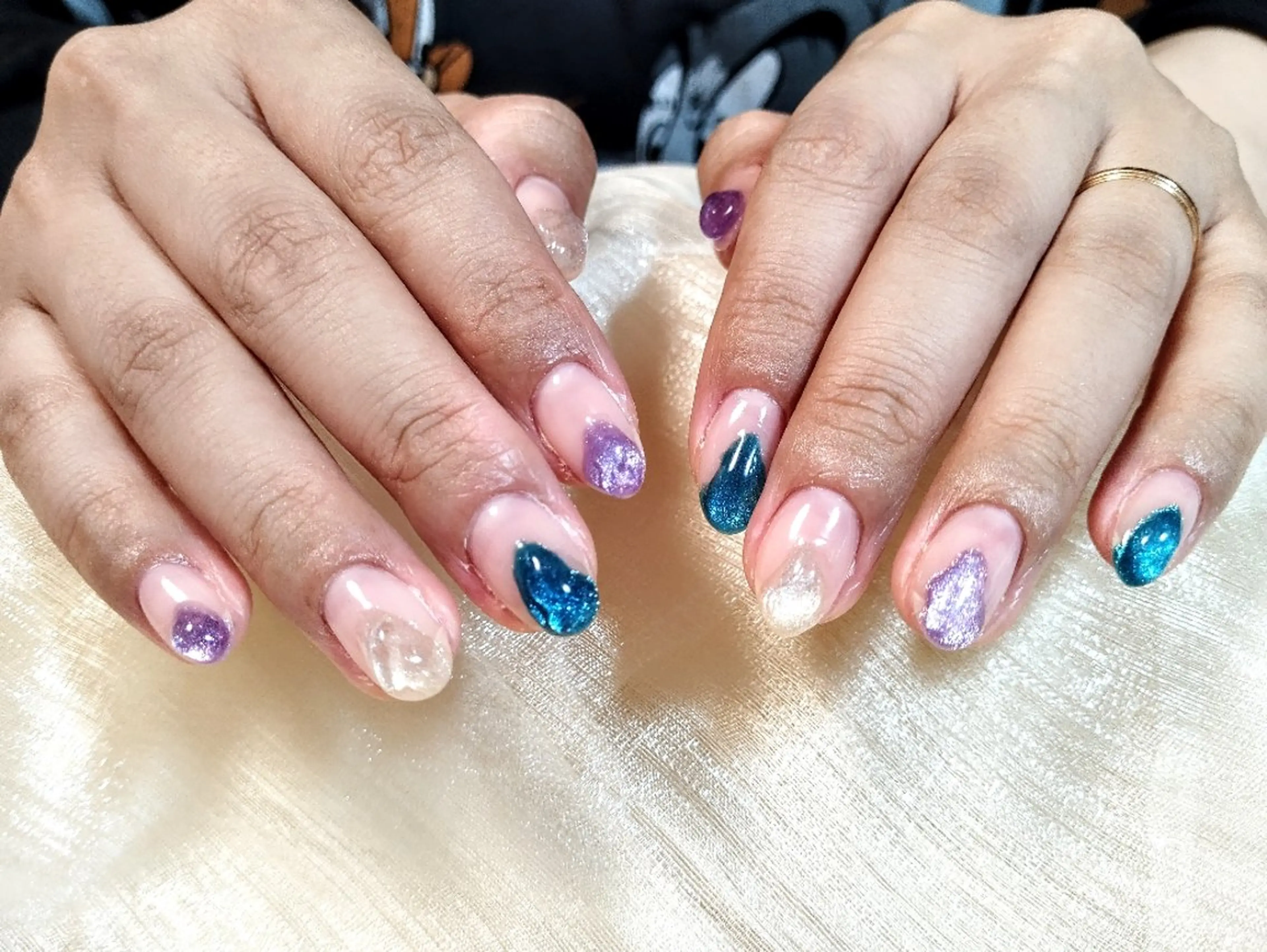 ネイル マグネットネイル ハンドネイル ハンドケア ＤI'A ネイルサロンのネイルデザイン