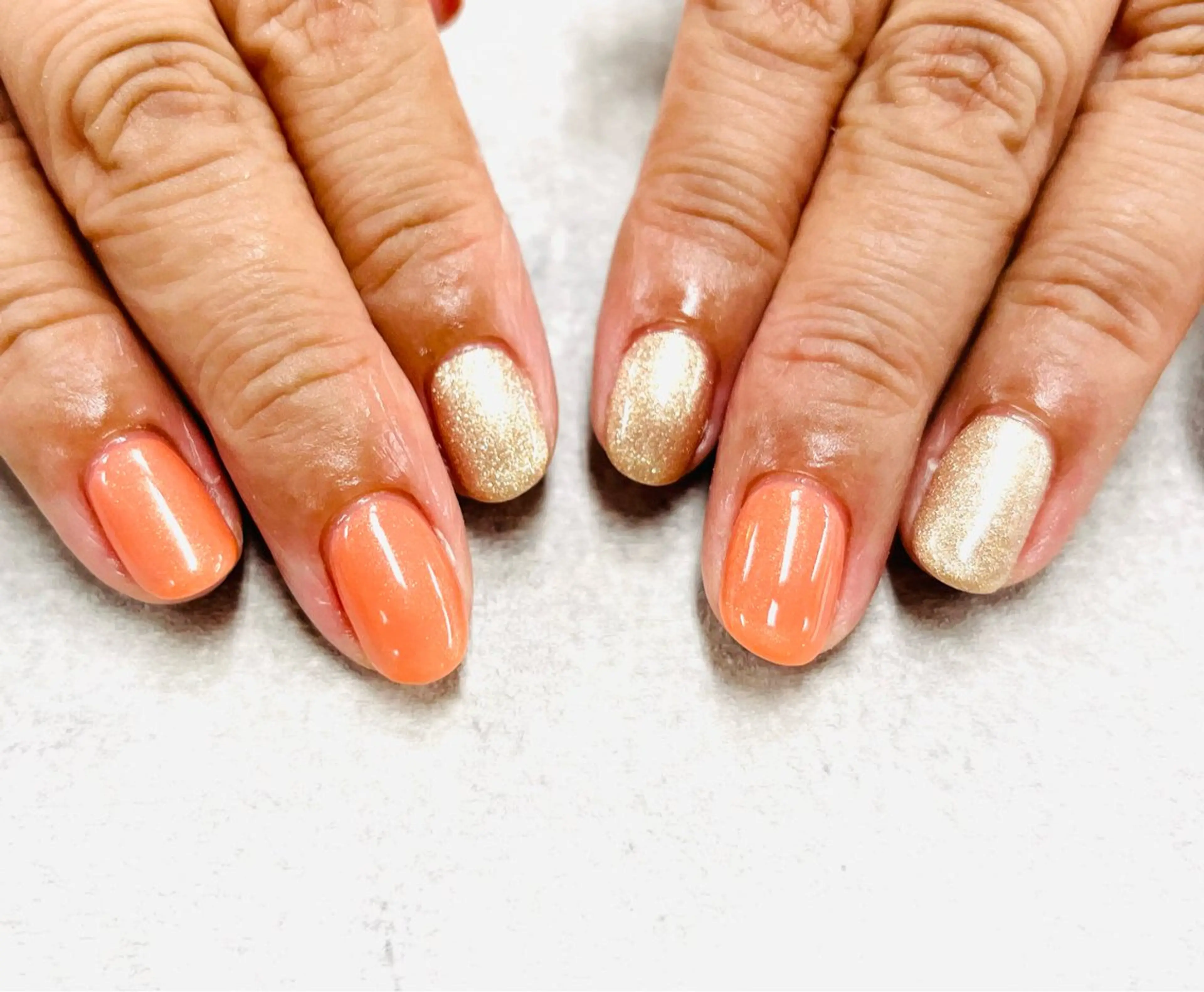 ネイル フットネイル フレンチネイル グラデーション キラキラネイル 韓国ネイル ハンドネイル 二見 晴香のネイルデザイン