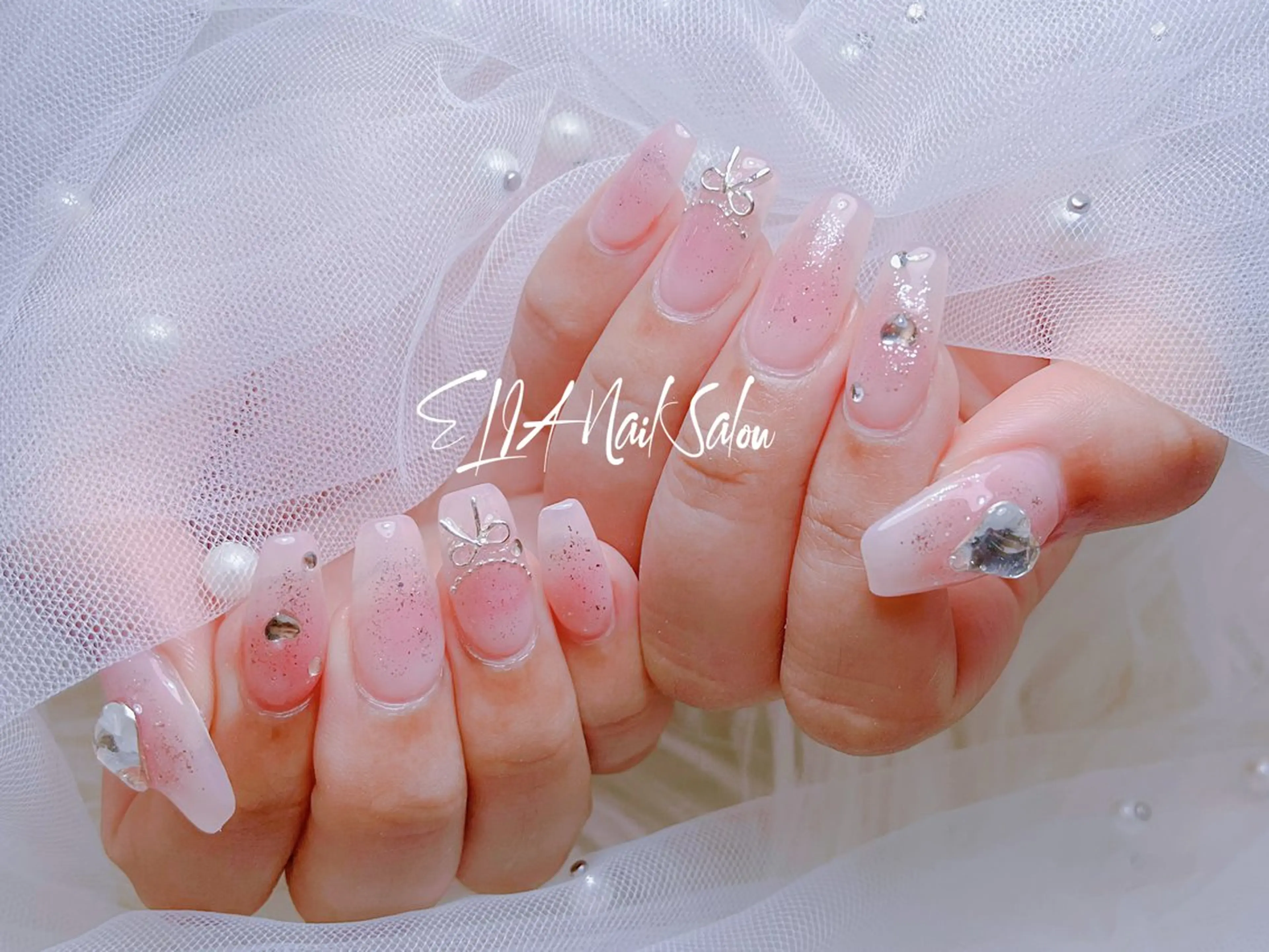 ミディアム ELIA【エリア】 nailsalonのネイルデザイン