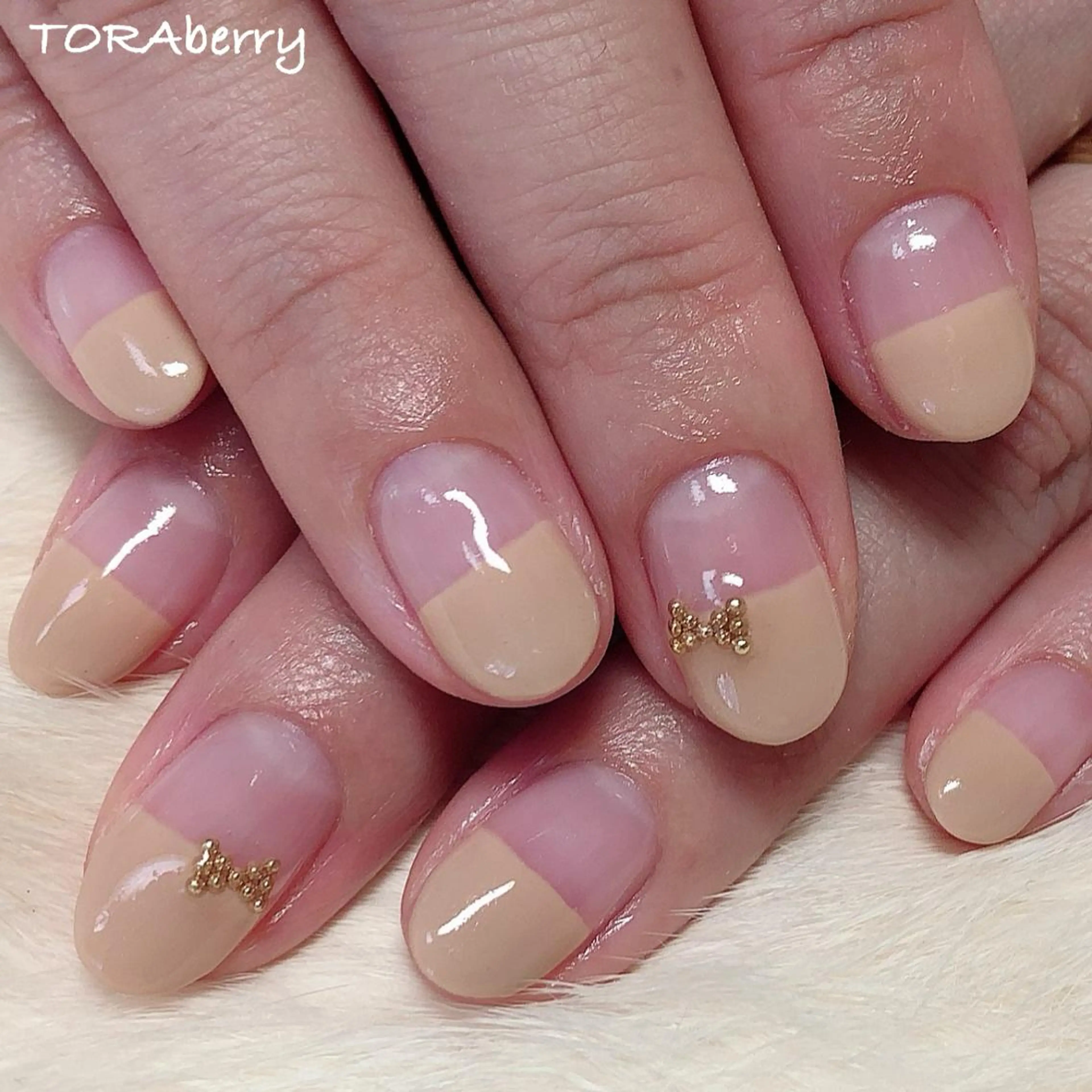 ネイル フレンチネイル ハンドネイル ネイリスト なつみのネイルデザイン