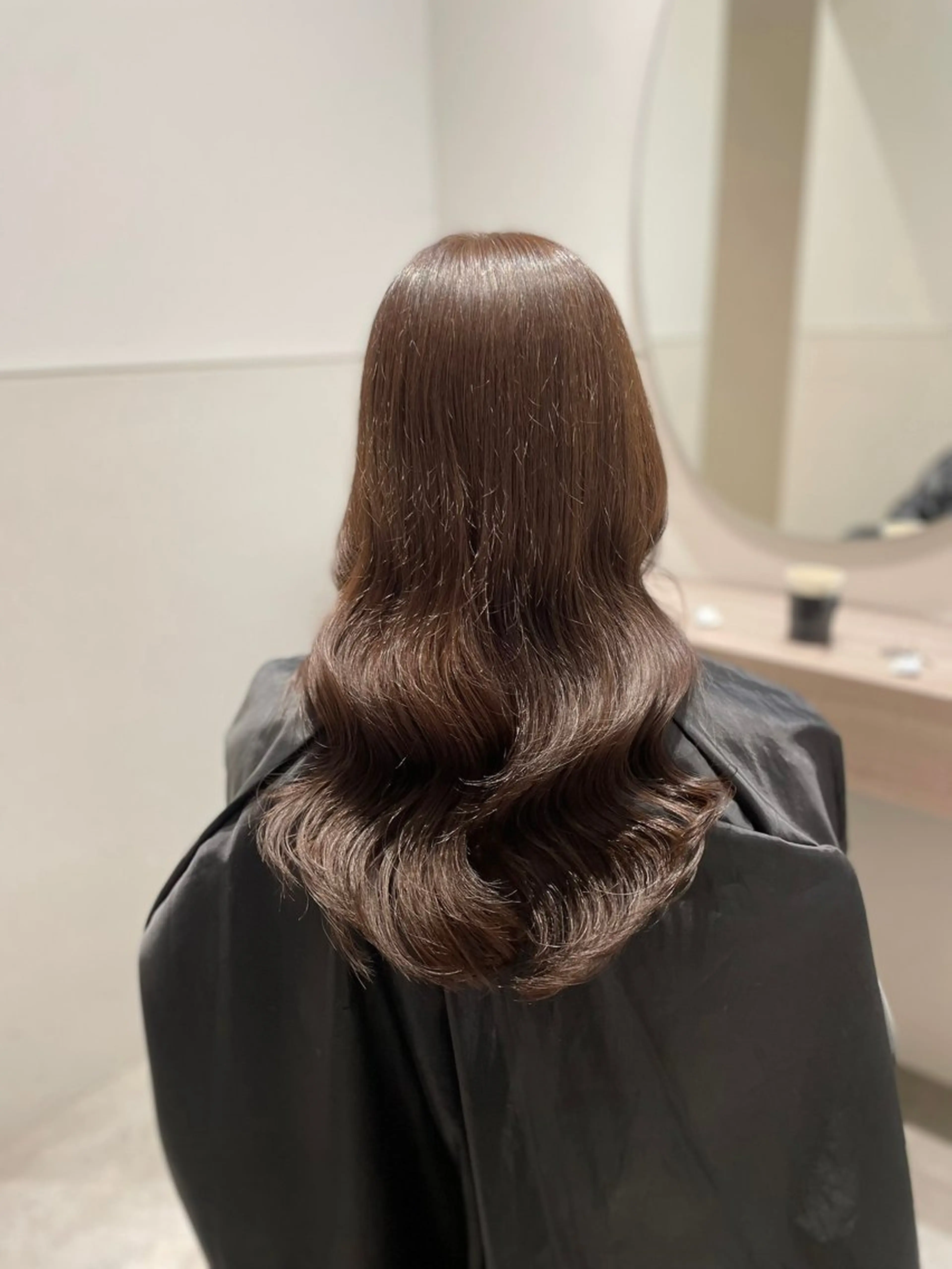 セミロング カラー ヘアアレンジ ヘアカラー トリートメント ヘッドスパ ヘアセット nana【艶髪】/ 顔まわり/縮毛矯正のヘアスタイル
