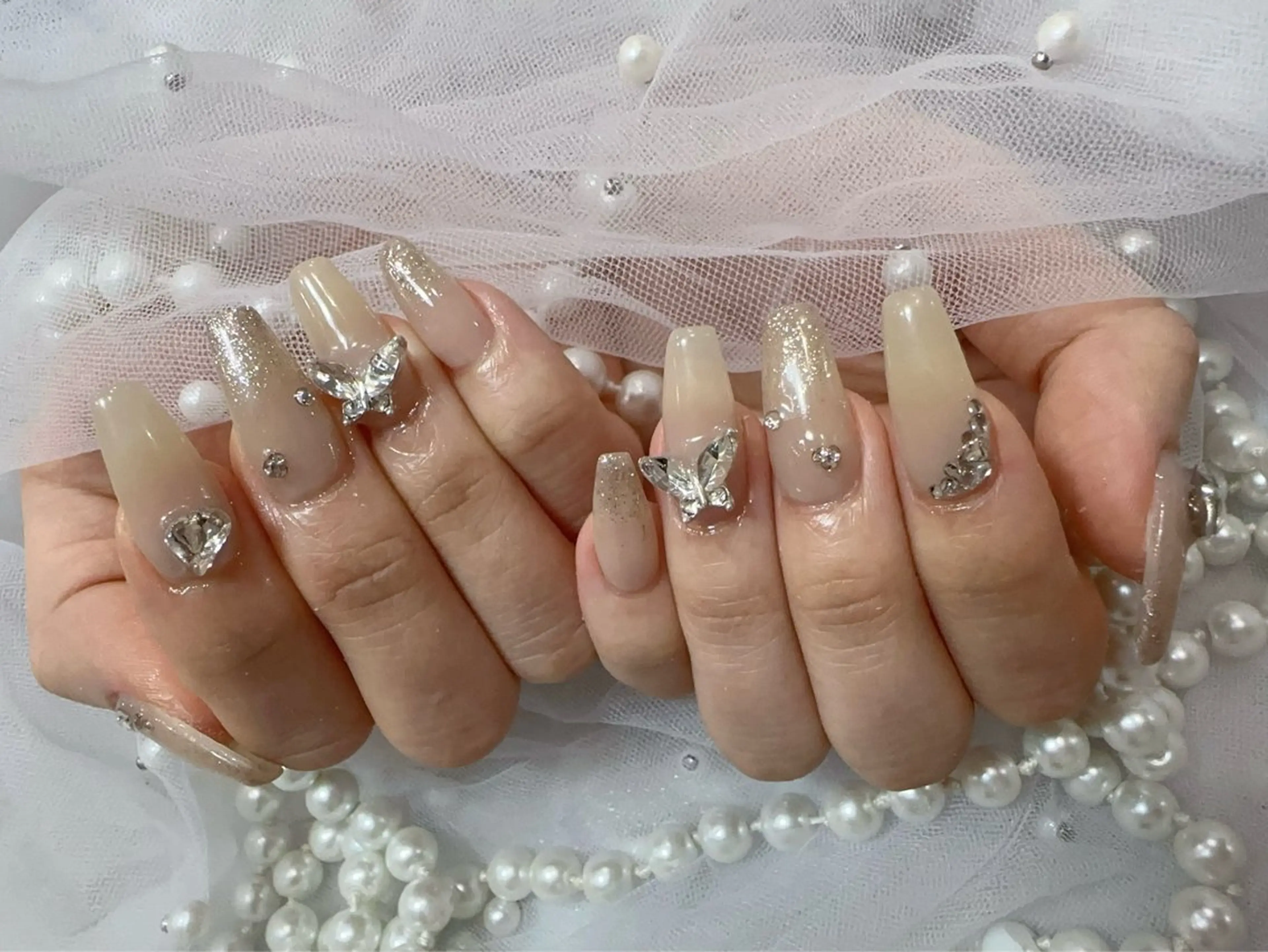 ネイル アートネイル フラッシュネイル フレンチネイル ジェルネイル ガラスフレンチ ハンドネイル You&Me Miyuのネイルデザイン