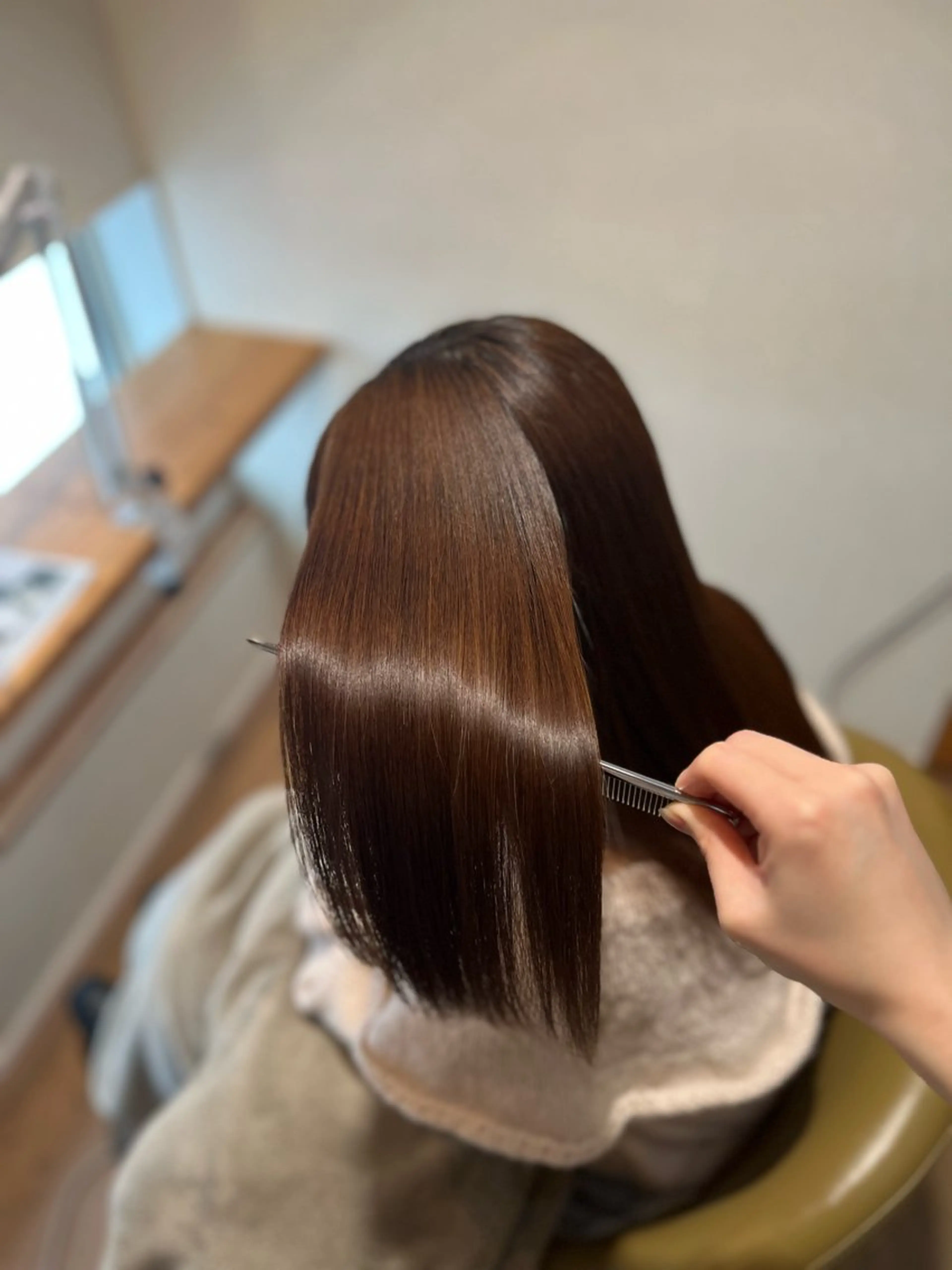 セミロング 髪質改善専門店 radol sanjo 三条店所属・おざわ けいきのヘアスタイル