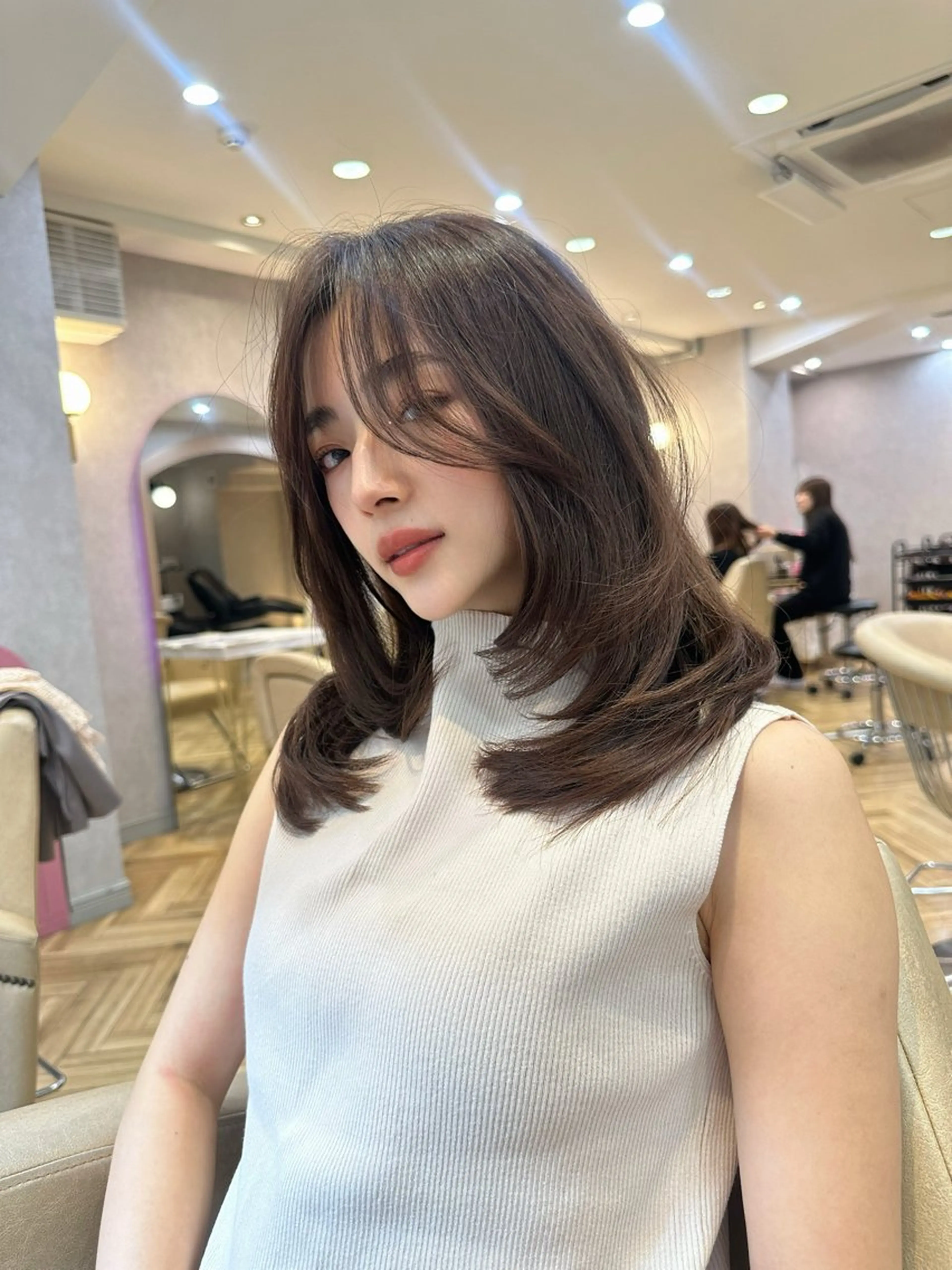 セミロング ハイレイヤー レイヤーカット カット ヘアカラー トリートメント ヘアセット 韓国ヘア/レイヤー/ 髪質改善/銀座/田島のヘアスタイル