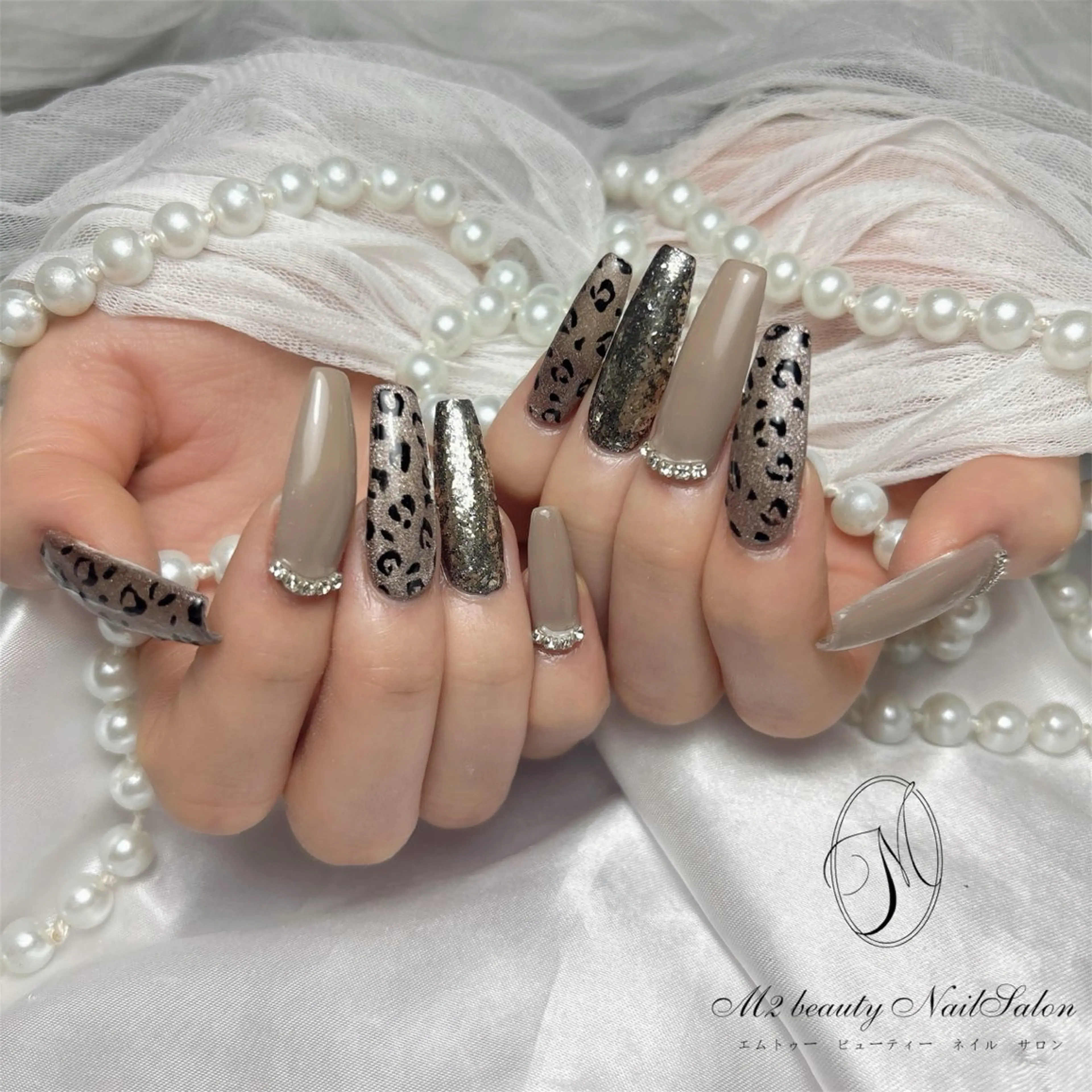 ネイル ハンドネイル M2 BEAUTY Rionのネイルデザイン