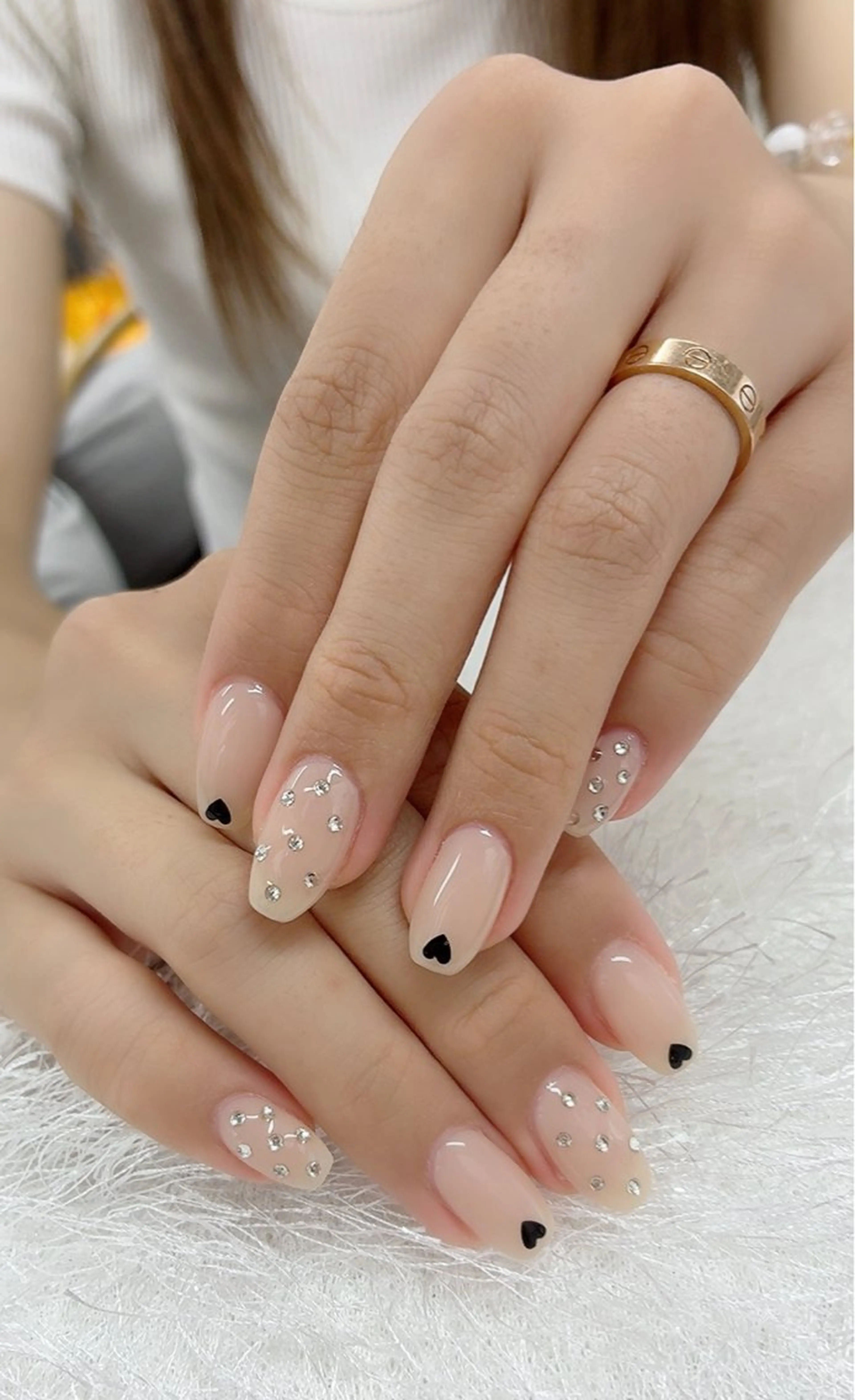 ネイル ハンドネイル 佐藤 依娜のネイルデザイン